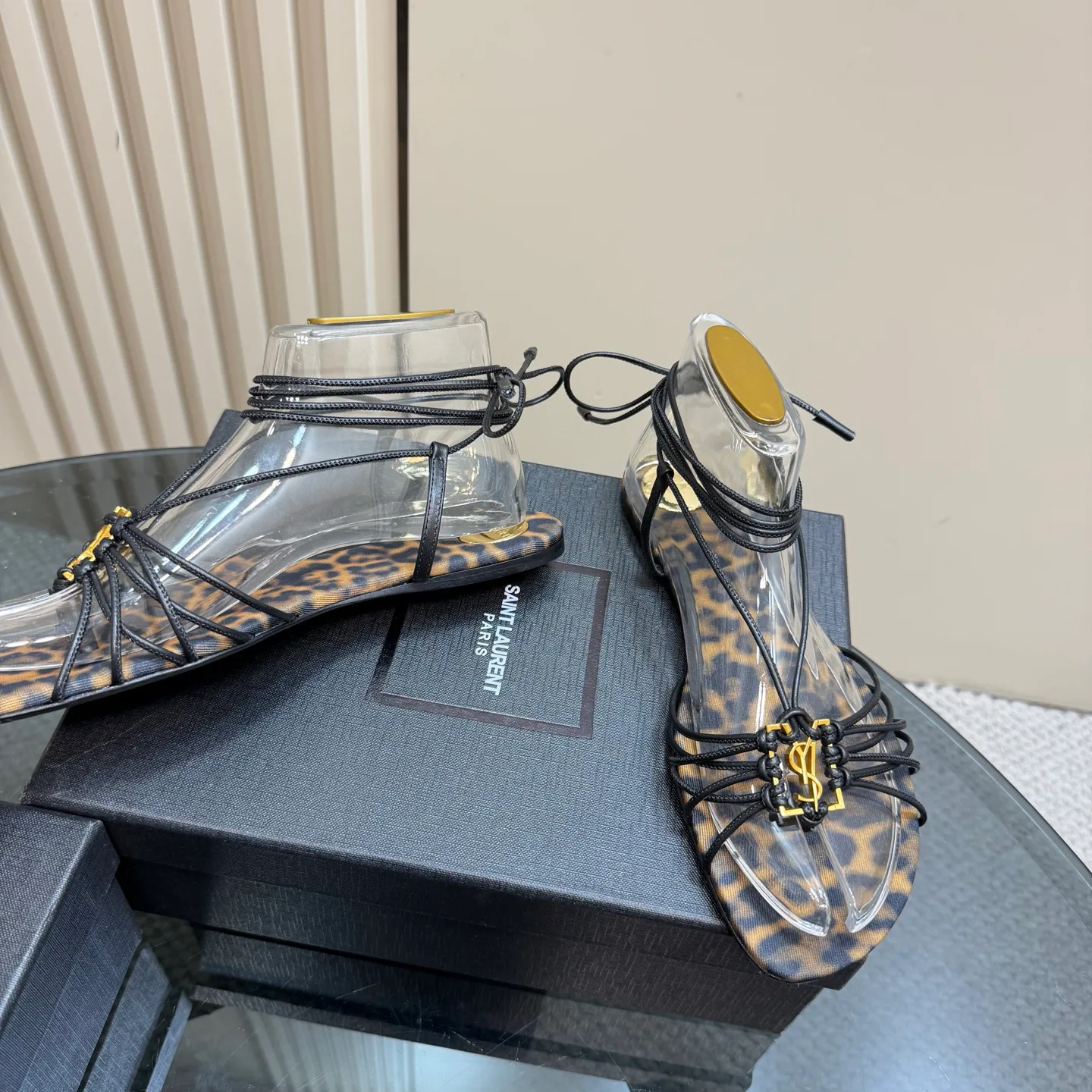 Сандалии Женские Saint Laurent 24911