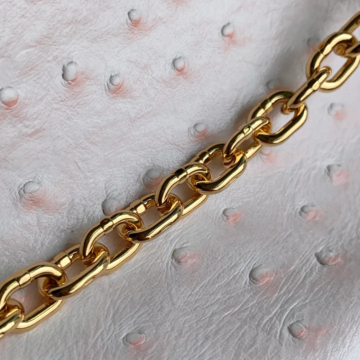 Классические Сумки Женские Louis Vuitton 18147541