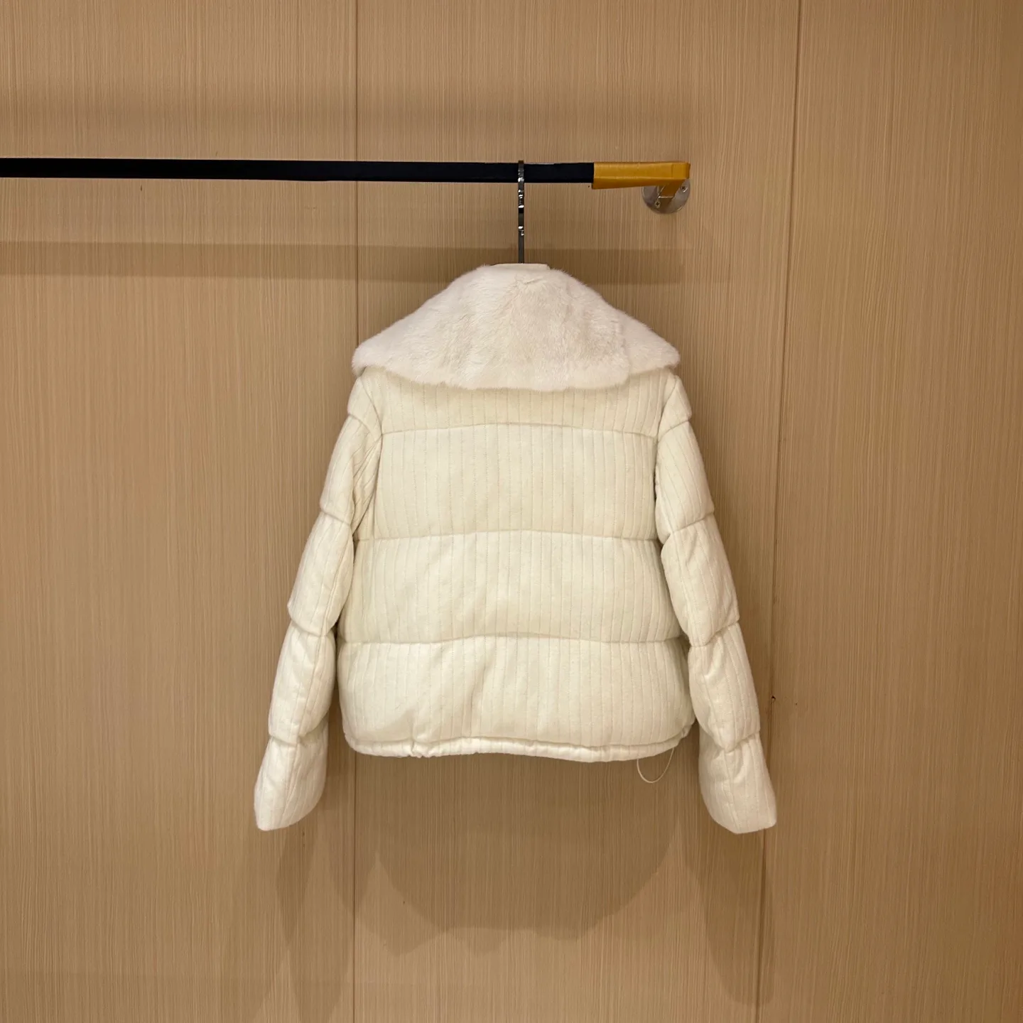 Куртки Женские Brunello Cucinelli 409396