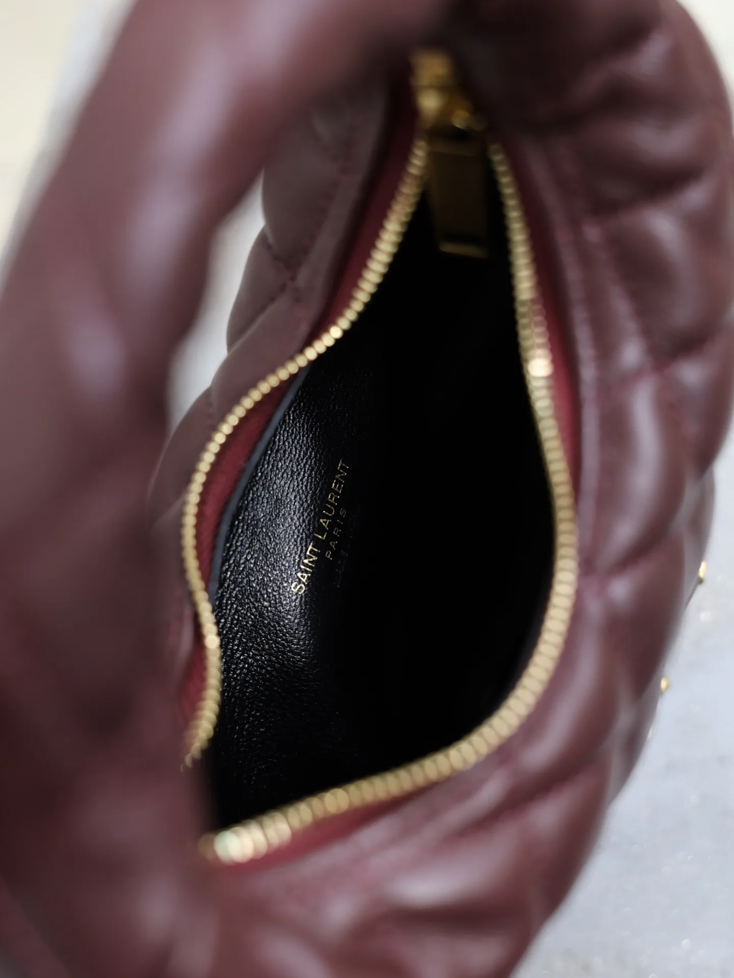 Сумки На Ремне Женские Saint Laurent 11504342