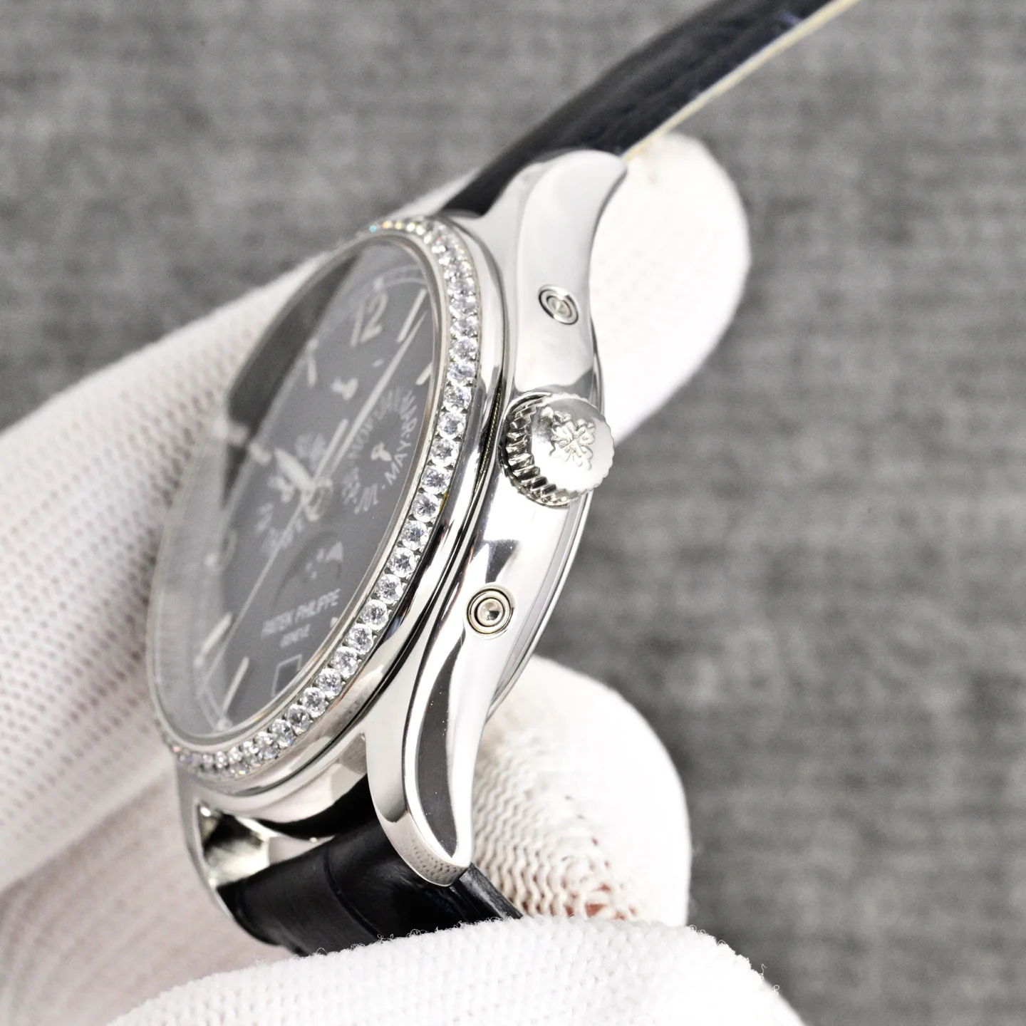 Часы Женские Patek Philippe 17120048