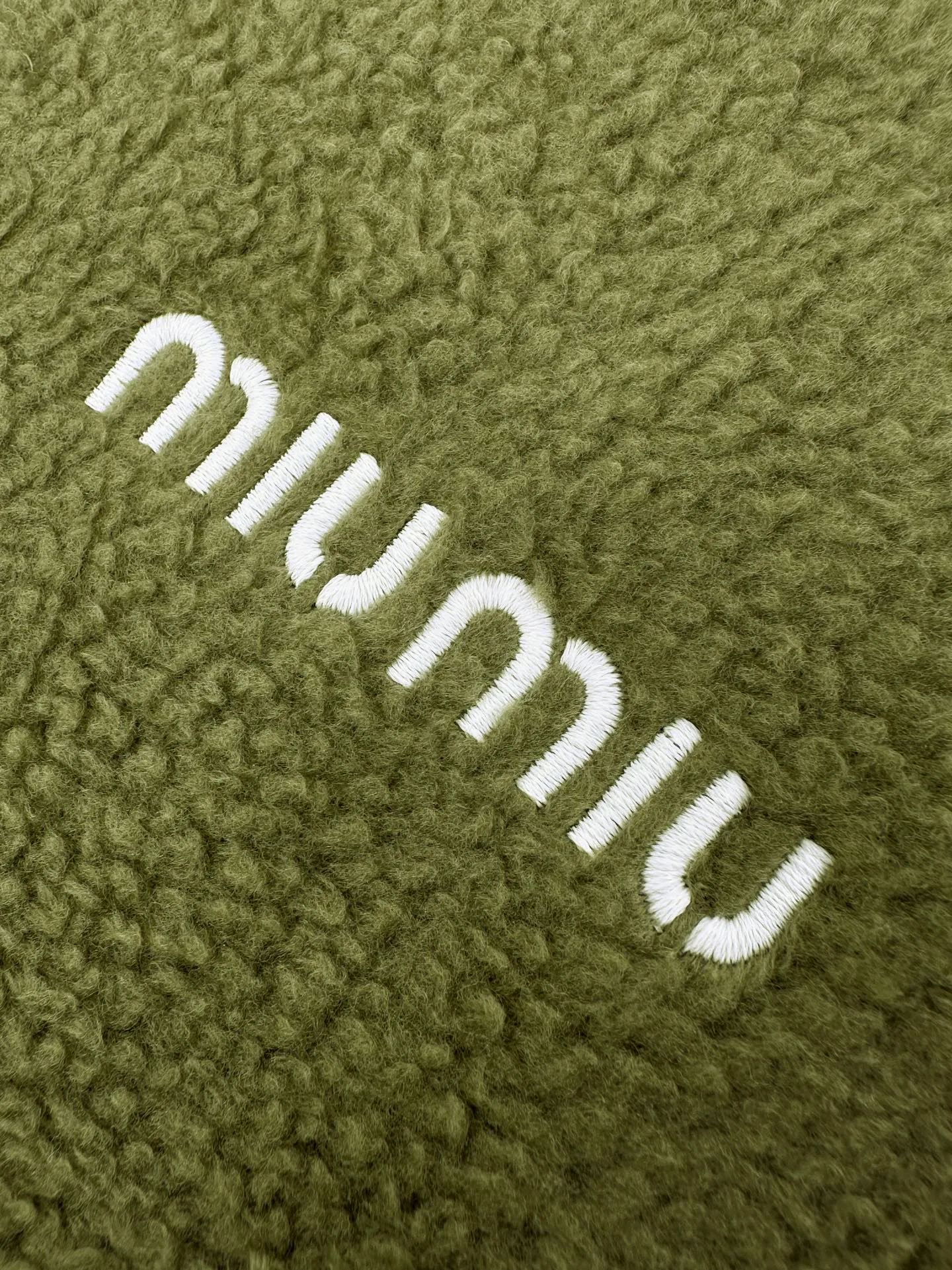 Куртки И Пуховики Женские Miu Miu 18263474