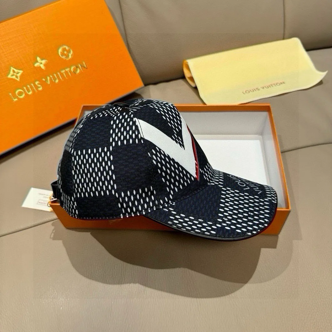Головные Уборы Louis Vuitton 11362267