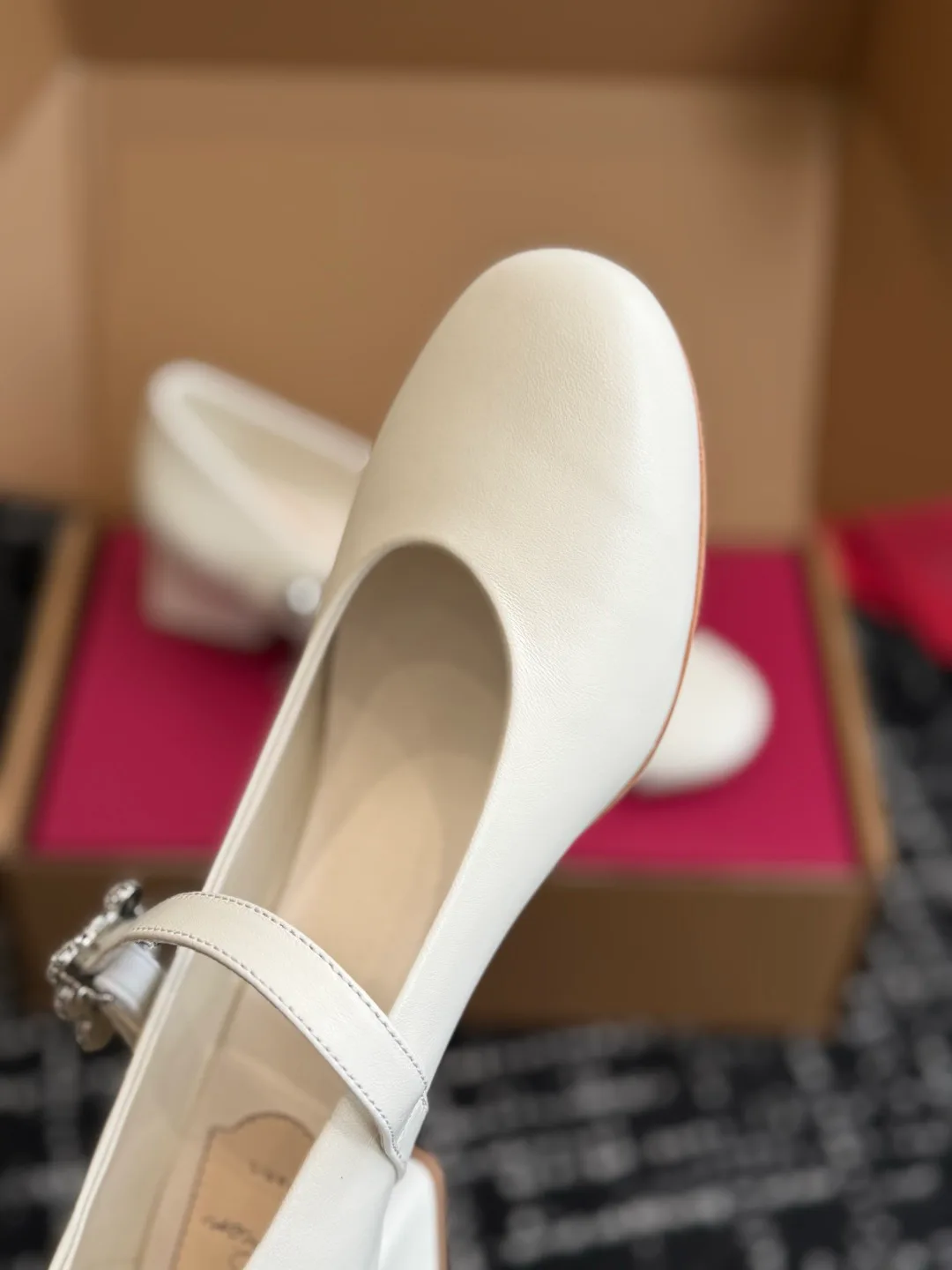 Туфли Женские Roger Vivier 18138846