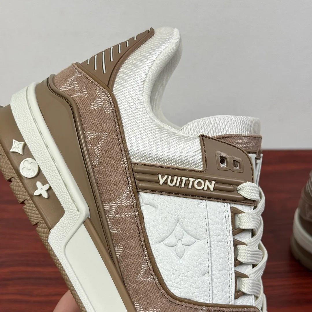 Кроссовки Мужские Louis Vuitton 4542330