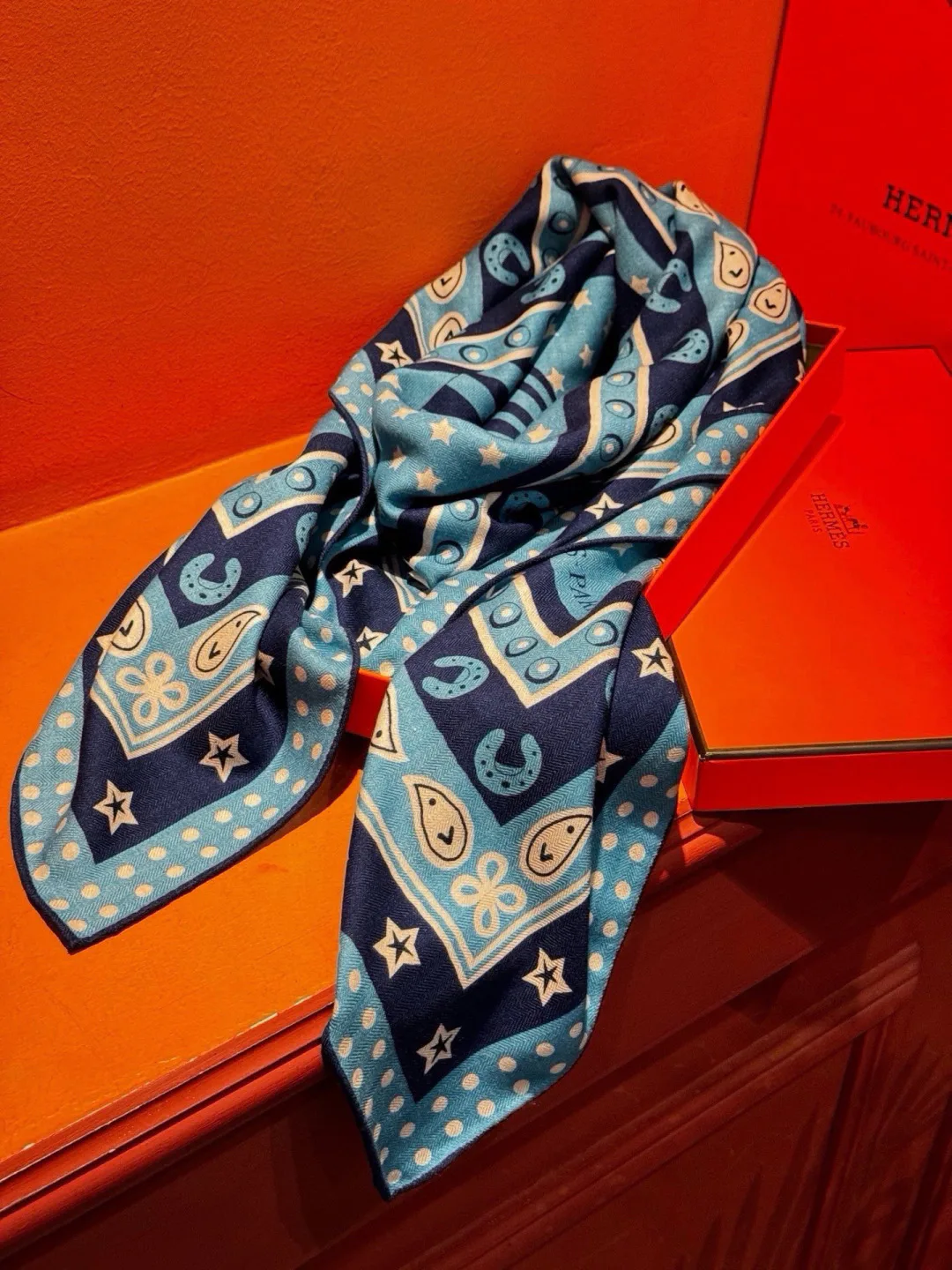 Платки Hermes 18322217