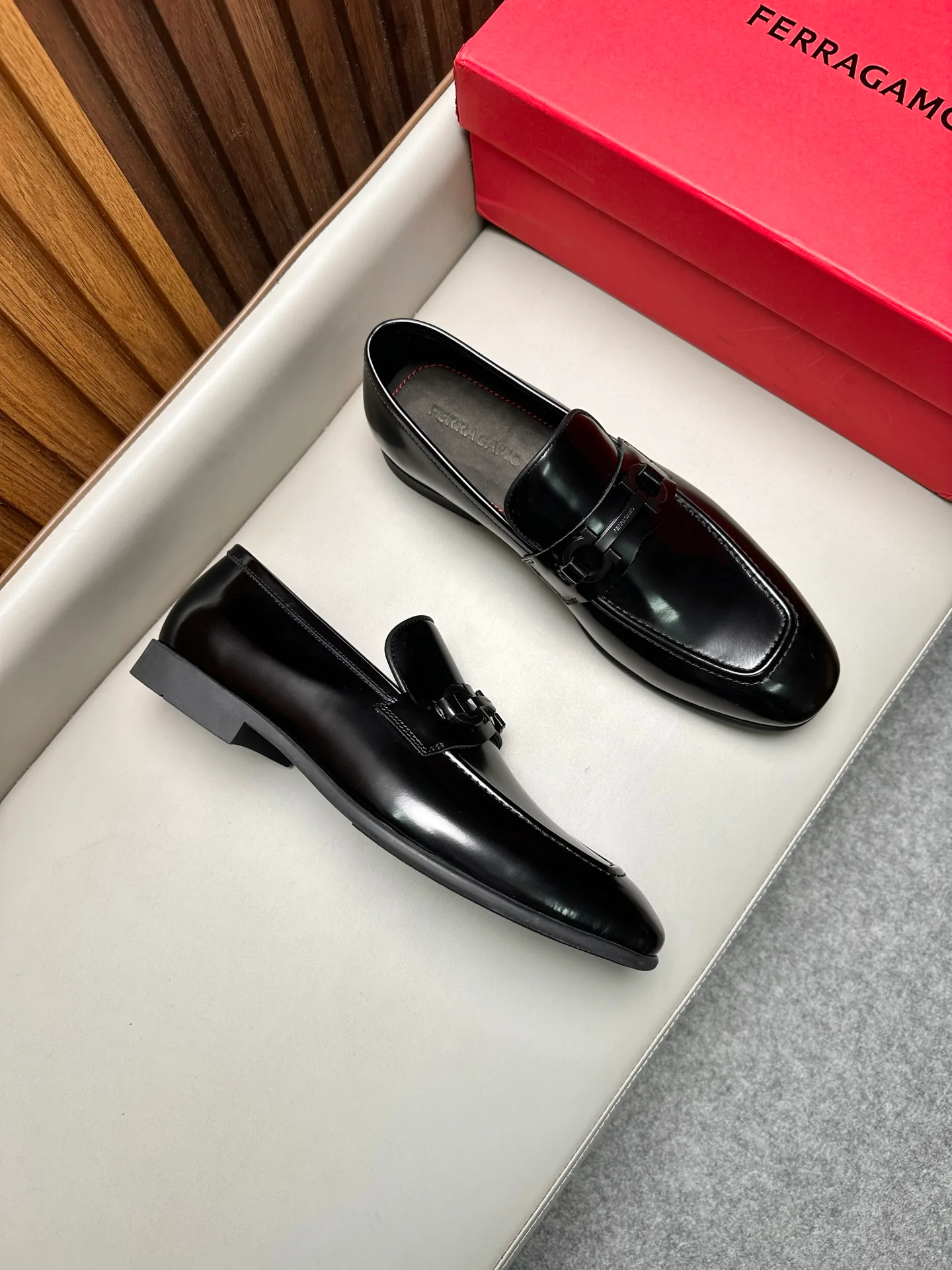 Лоферы И Туфли Мужские Salvatore Ferragamo 17470840