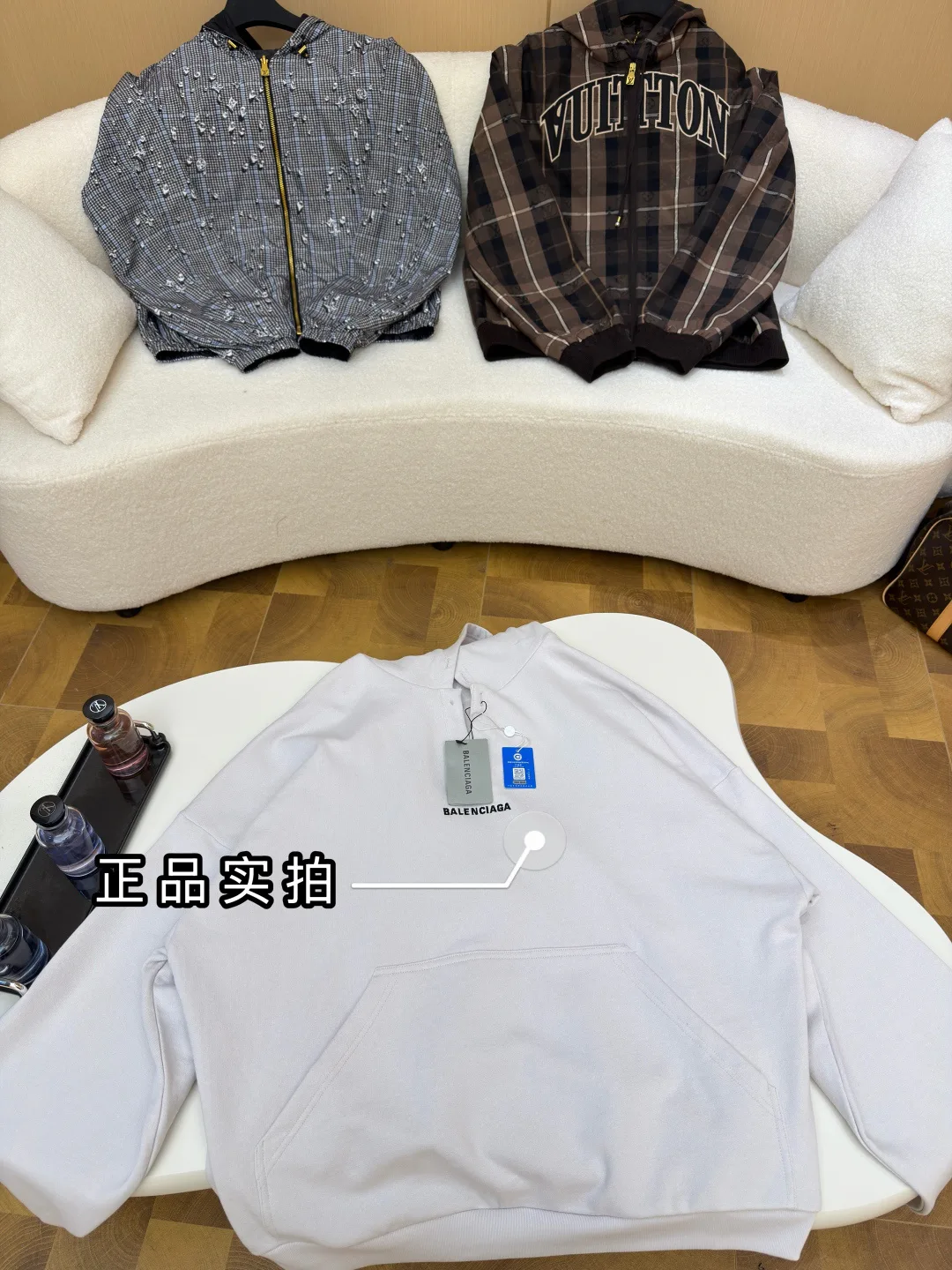 Свитшоты И Худи Женские Balenciaga 5380459