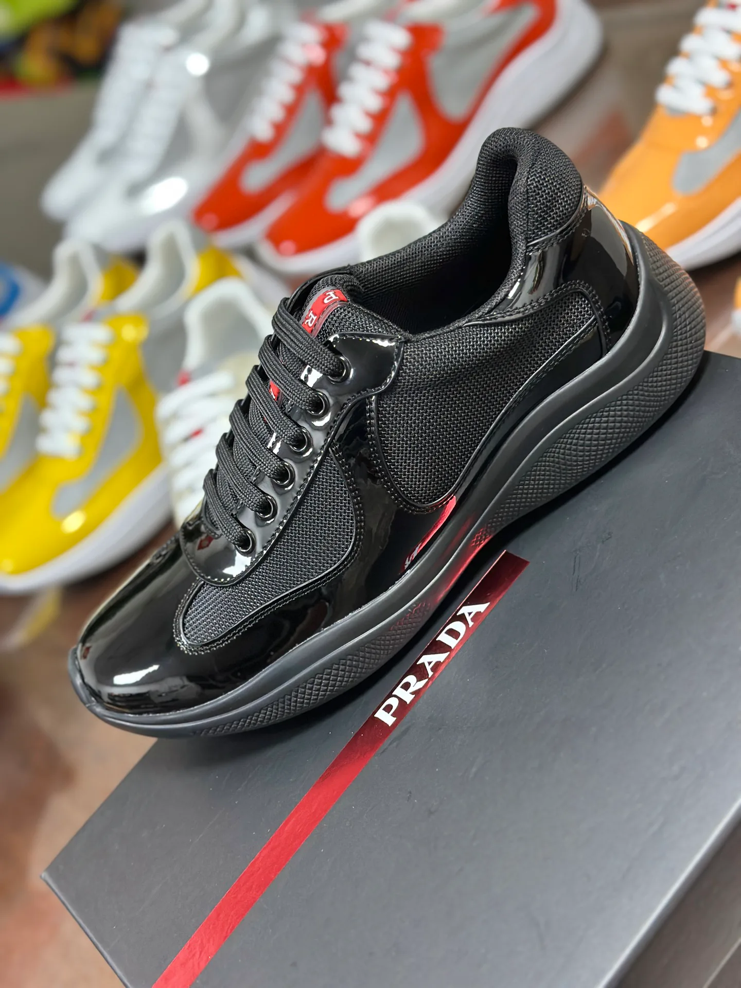 Кроссовки Женские Prada 18262254
