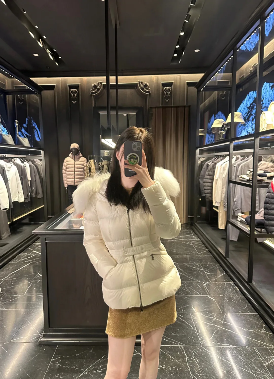 Куртки И Пуховики Женские Moncler 19637008