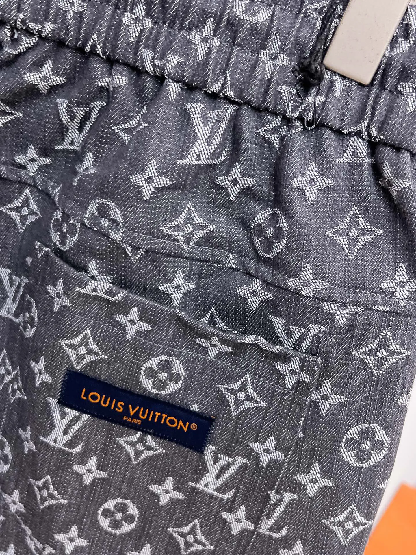 Шорты Мужские Louis Vuitton 13417571