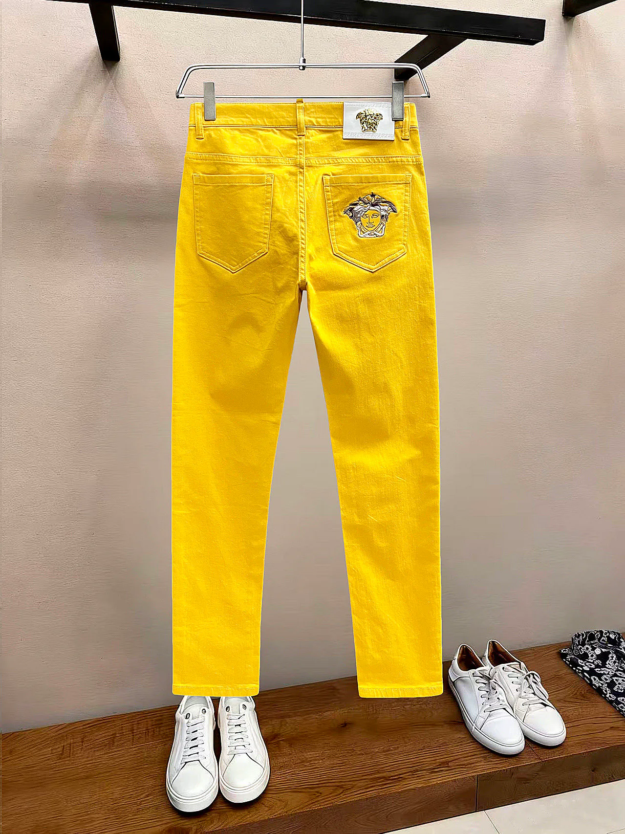 Джинсы Мужские Versace 18097849