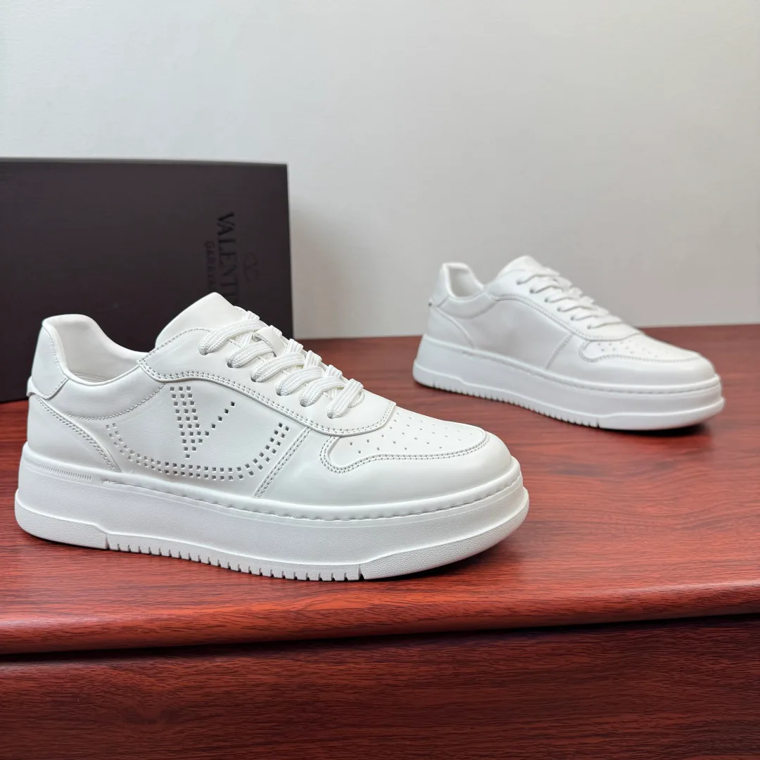 Кроссовки Мужские Valentino 13435982