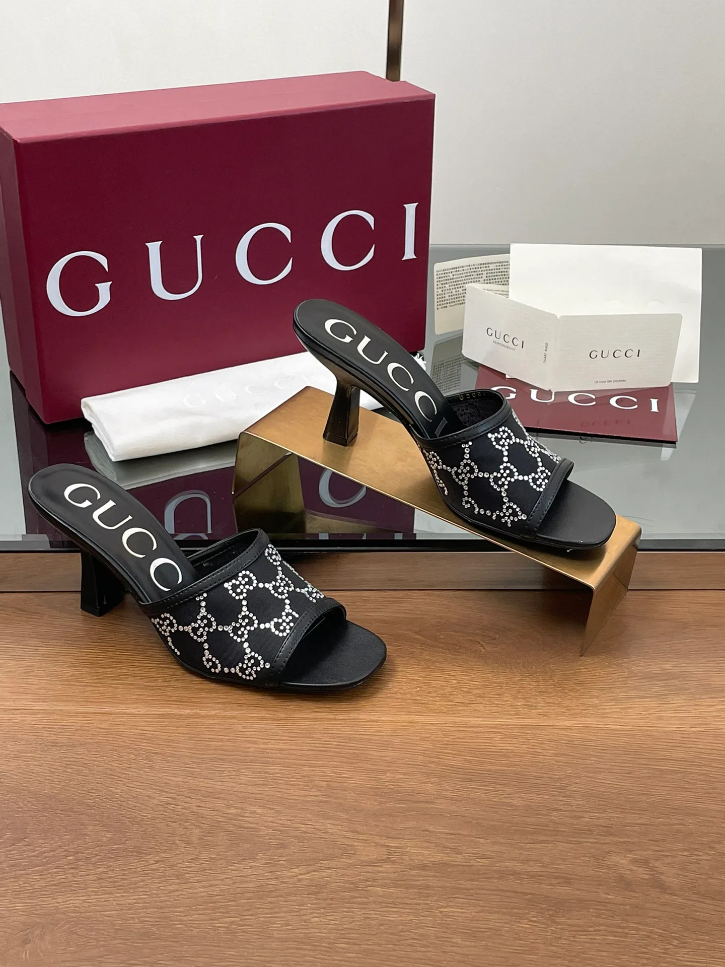 Босоножки Женские Gucci 13413368