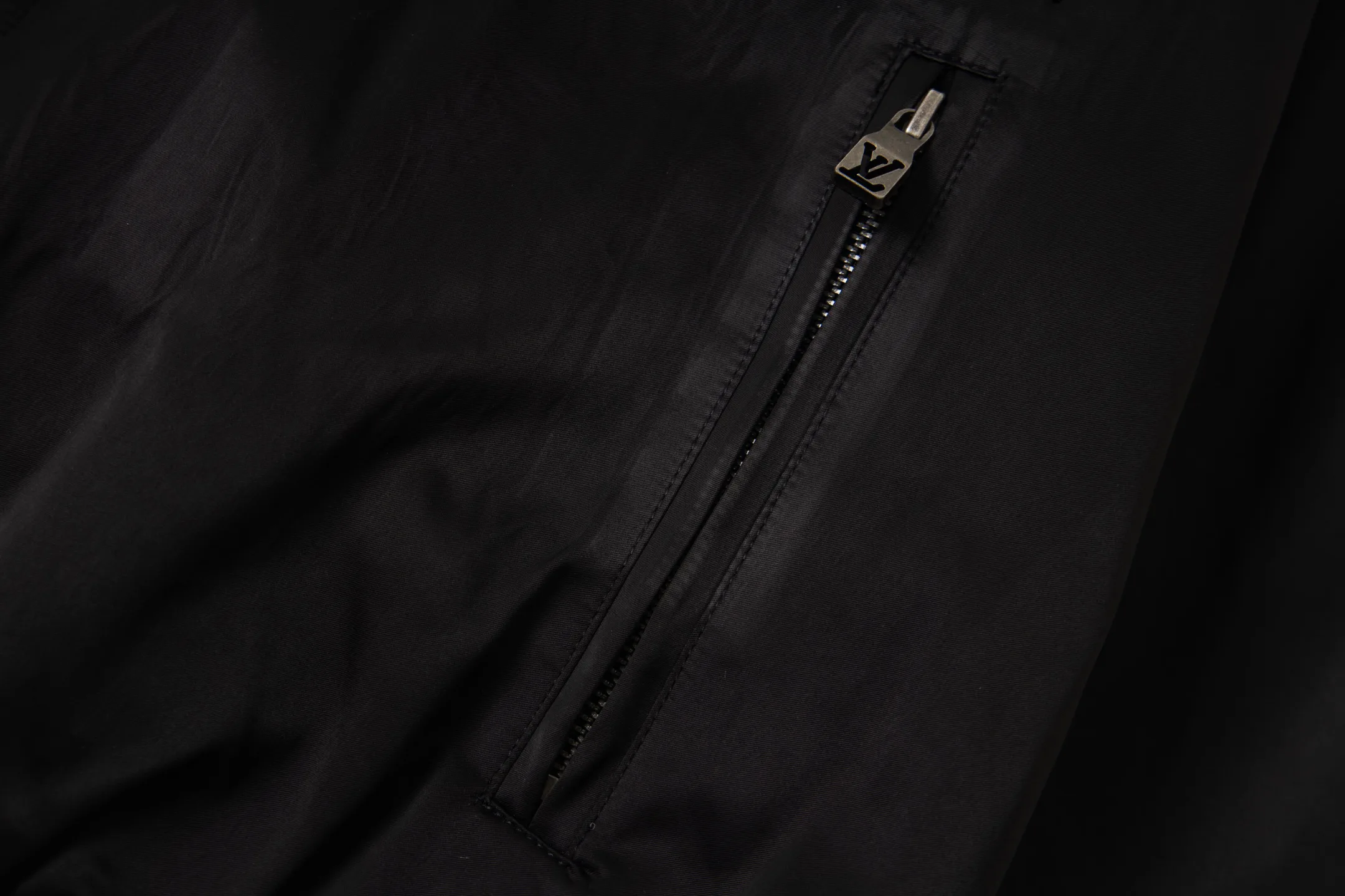 Куртки И Пуховики Женские Louis Vuitton 790035