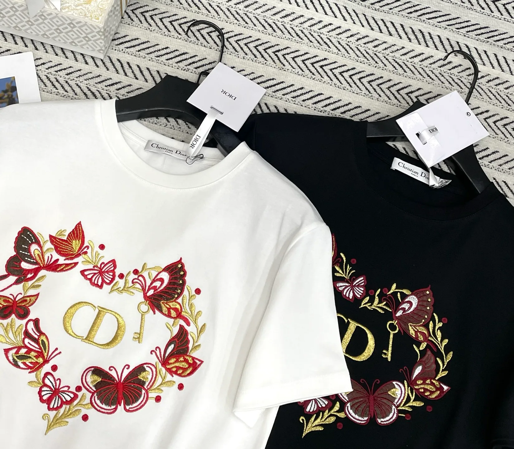 Футболки Женские Christian Dior 12409483