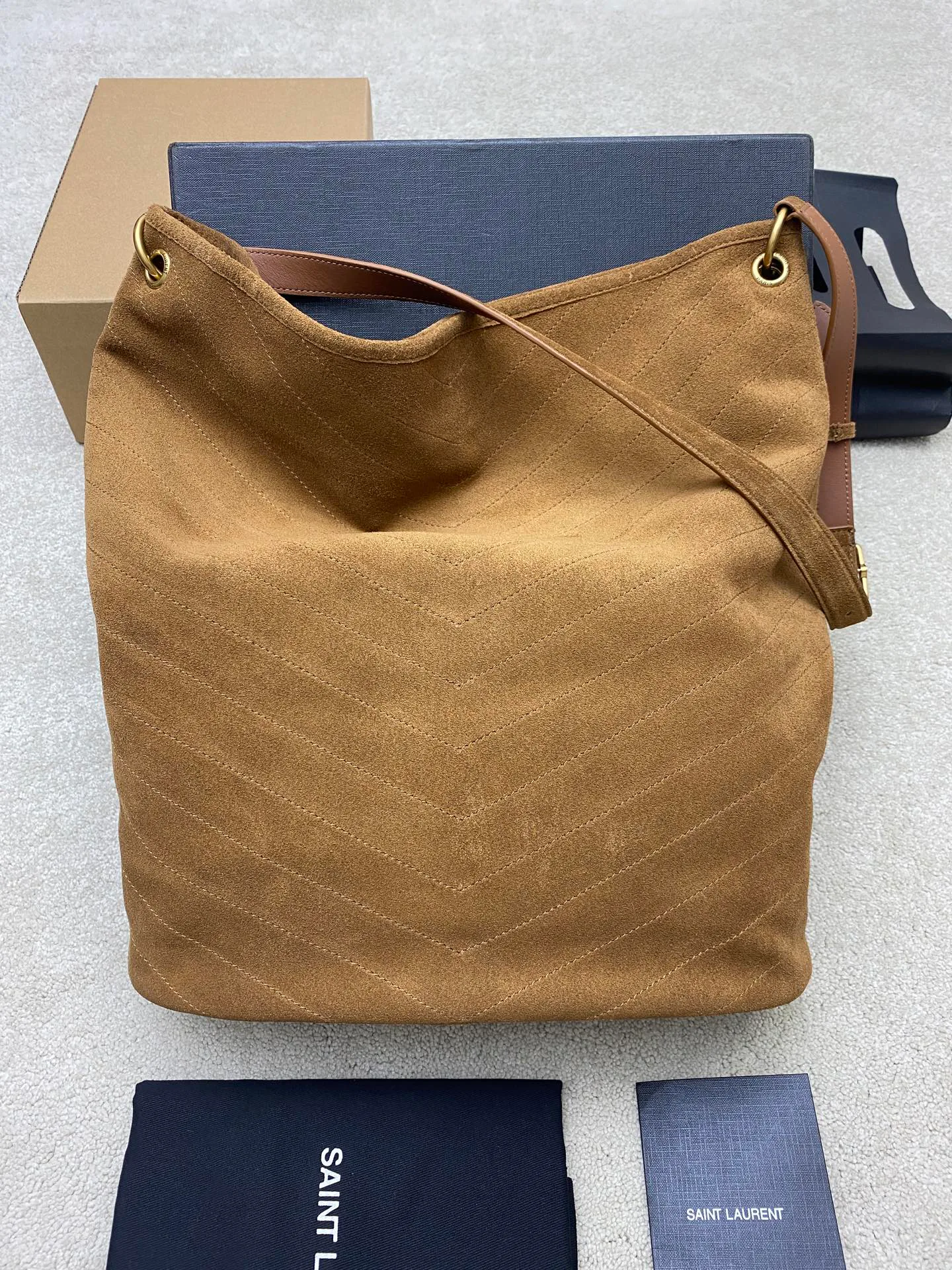 Классические Сумки Женские Saint Laurent 1967424