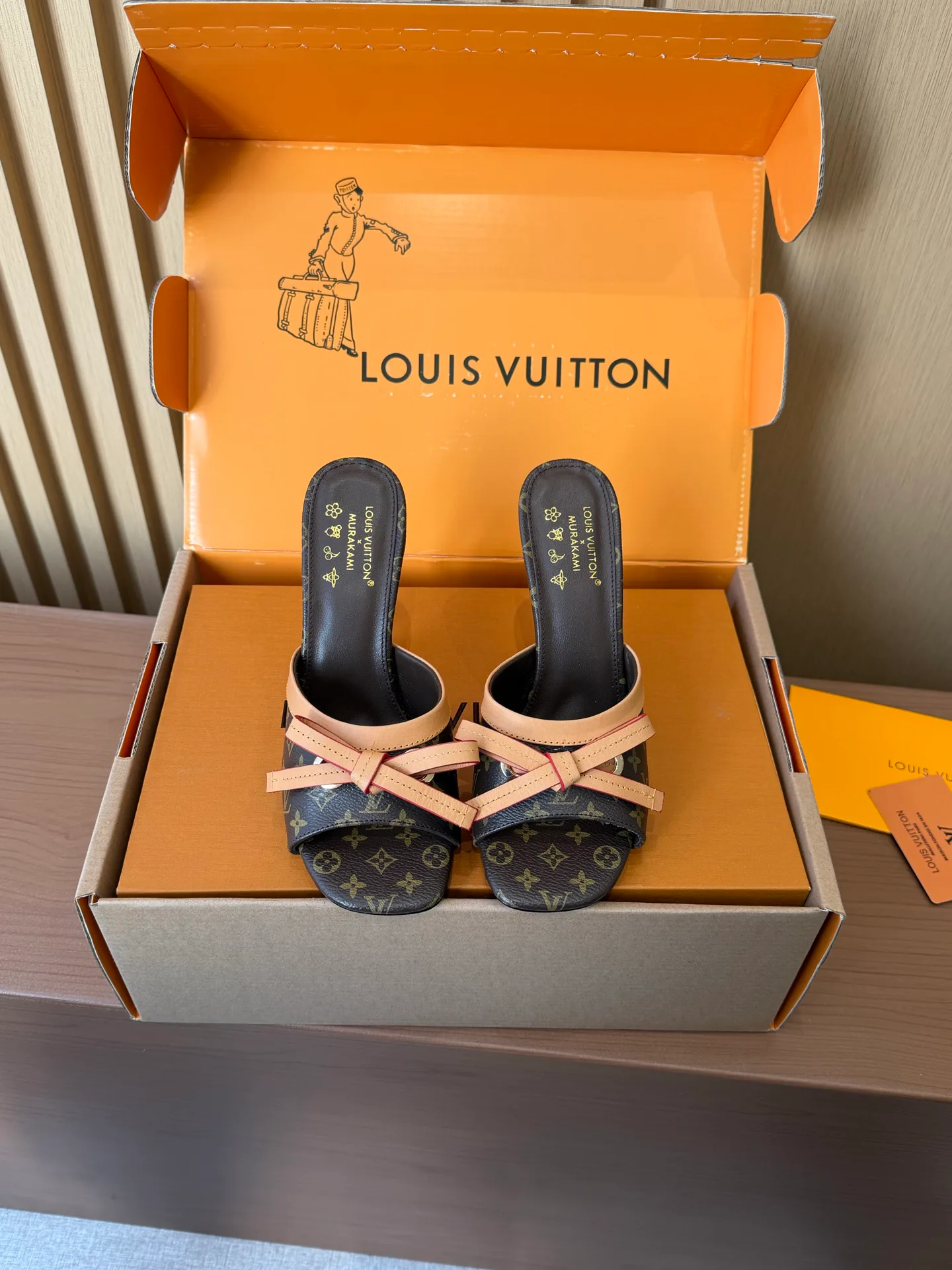 Босоножки Женские Louis Vuitton 5241797