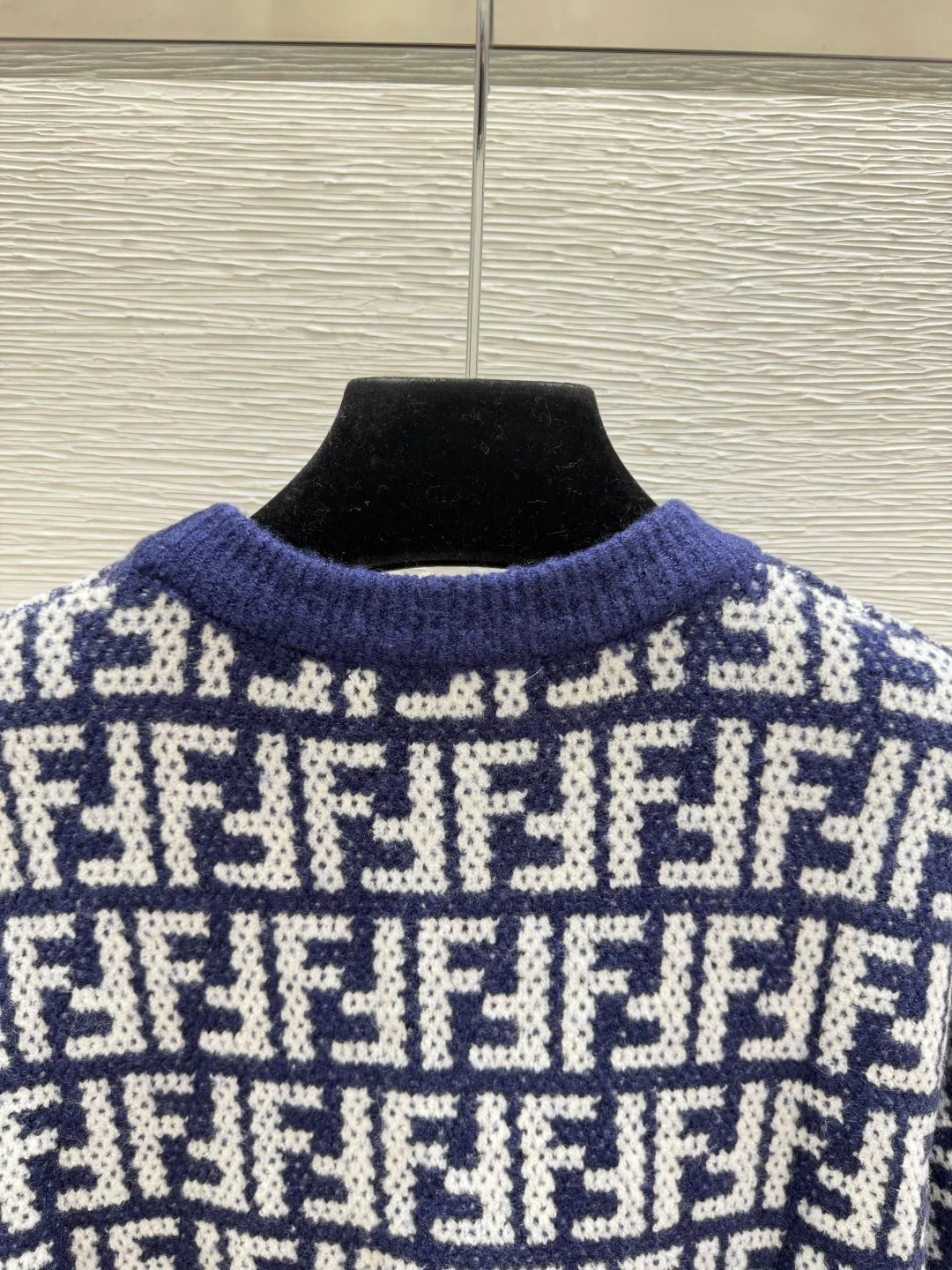 Джемперы И Свитеры Женские Fendi 18021901
