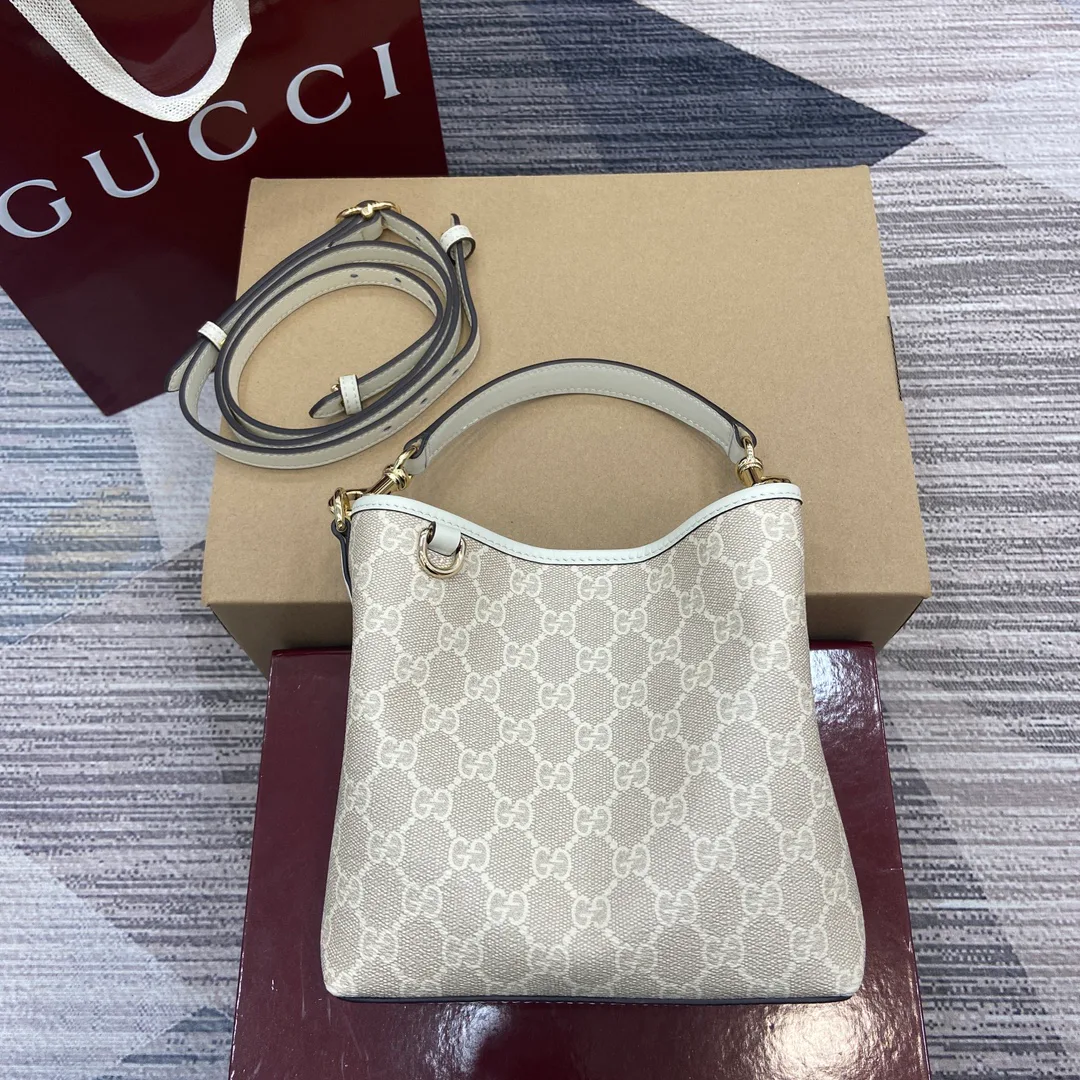 Классические Сумки Женские Gucci 11872187