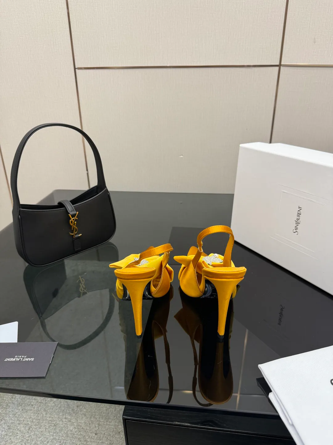 Туфли Женские Saint Laurent 2597130