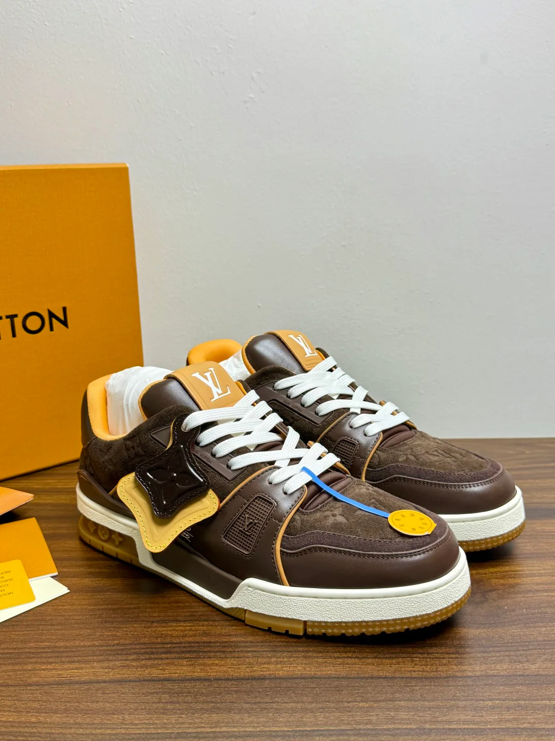 Кроссовки Мужские Louis Vuitton 19036042