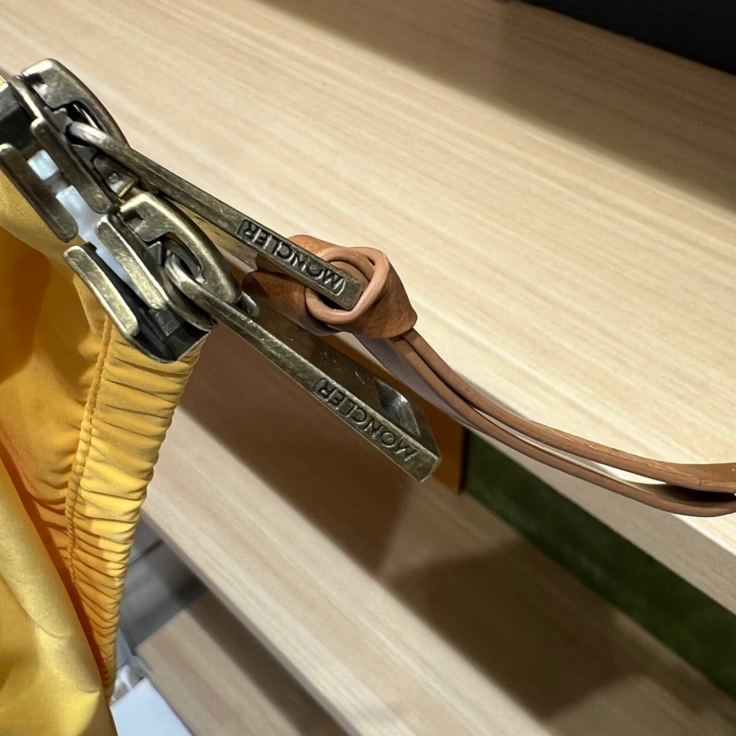 Куртки И Пуховики Женские Moncler 12687065