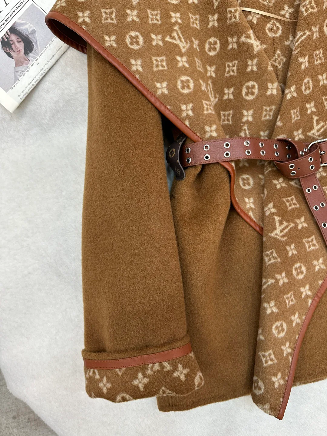 Пальто Женские Louis Vuitton 3532939