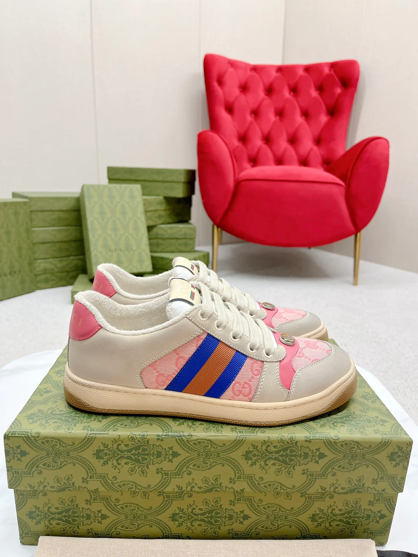 Кроссовки Женские Gucci 4784268