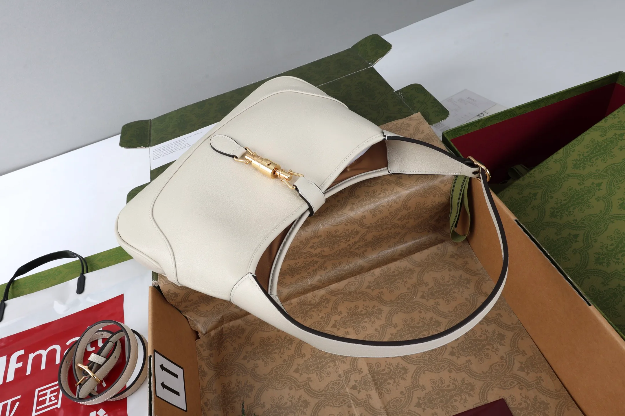 Сумки На Ремне Женские Gucci 11508419