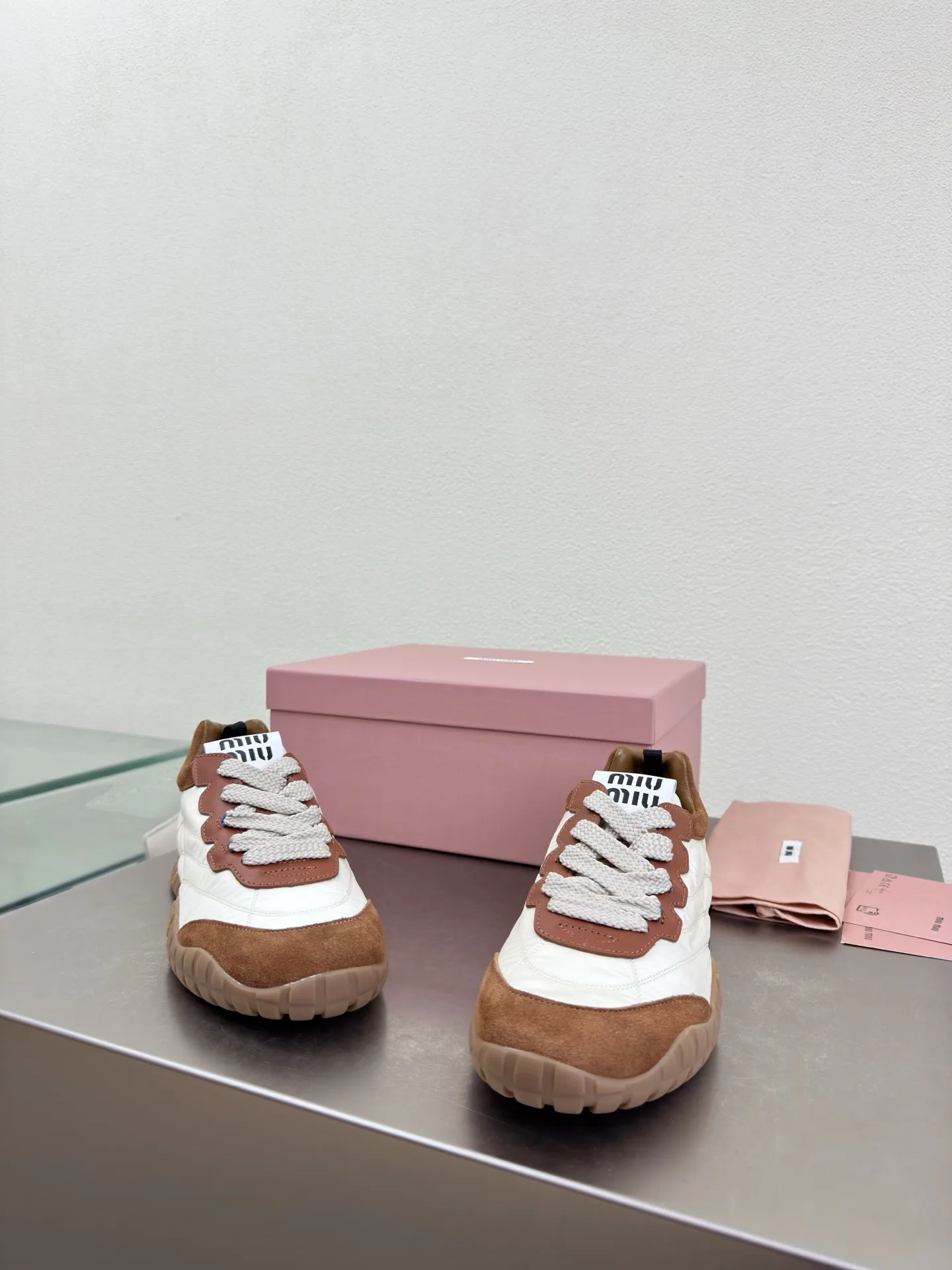 Кроссовки Женские Miu Miu 4339192