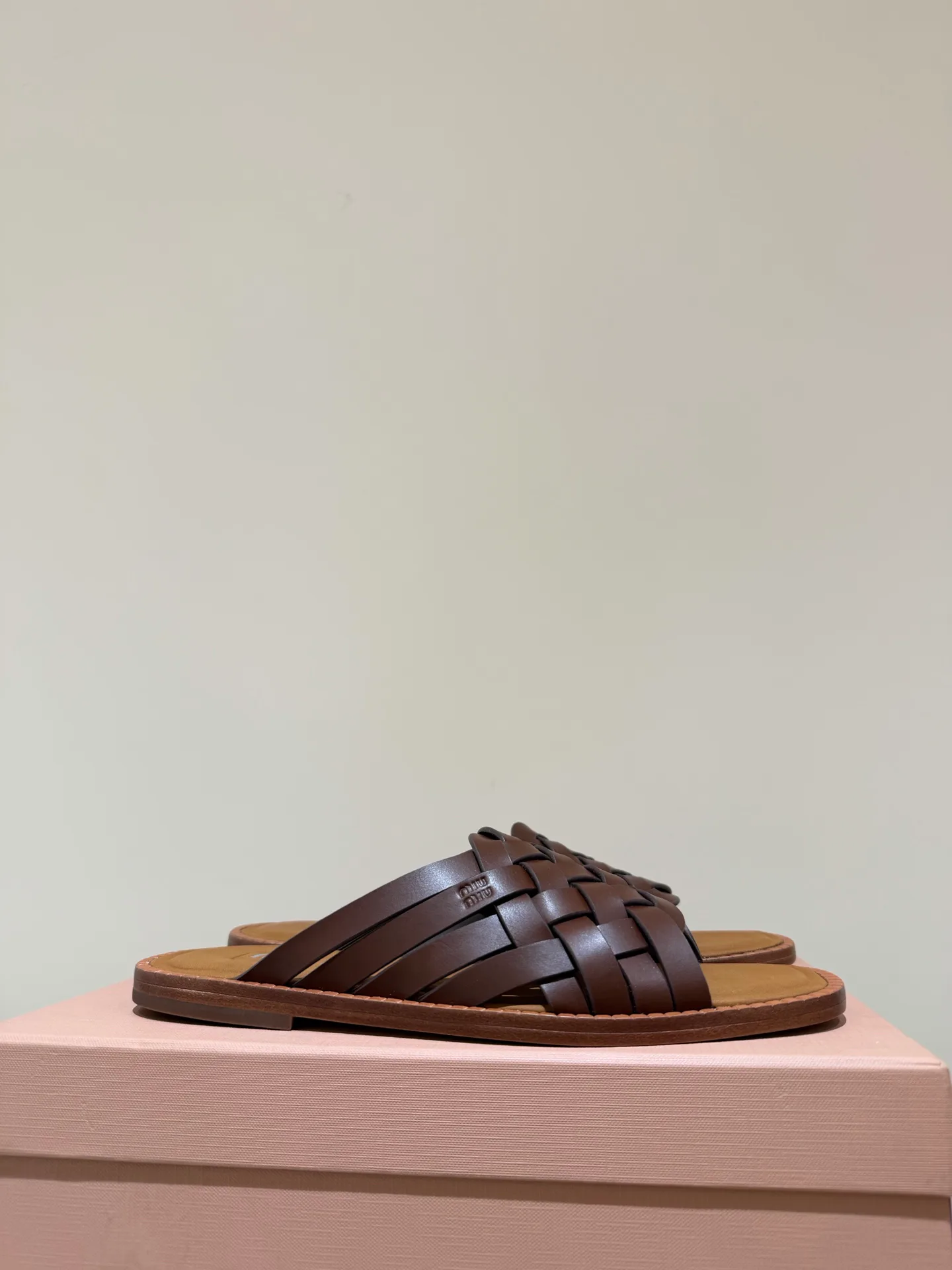 Сандалии Женские Miu Miu 13167059