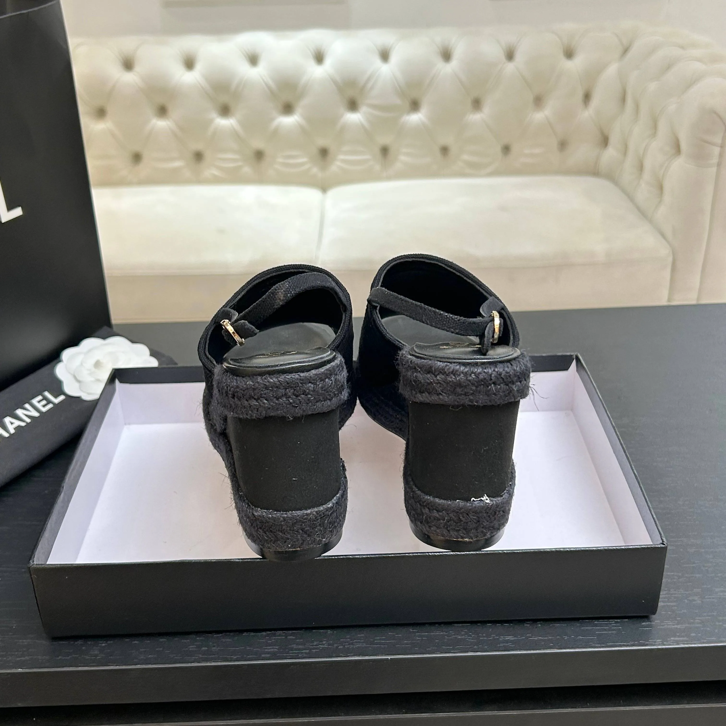 Босоножки Женские Chanel 13224760