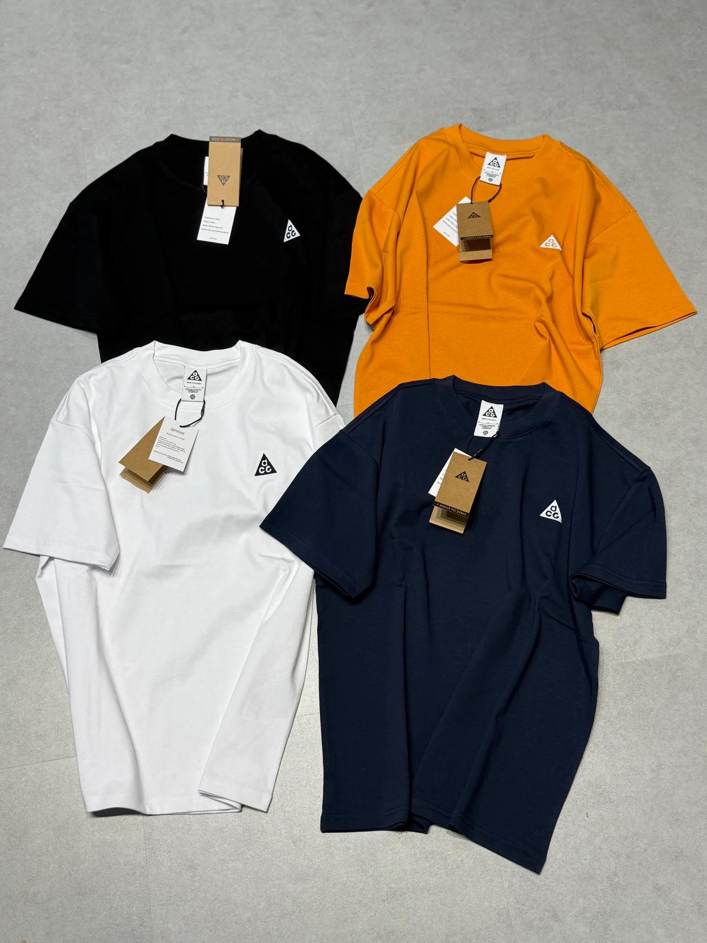 Футболки Мужские Nike 18341