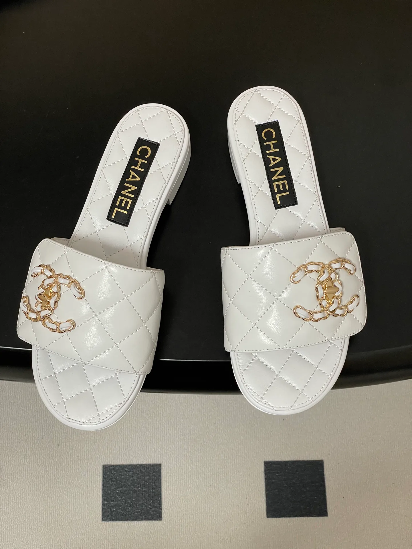 Босоножки Женские Chanel 10993843