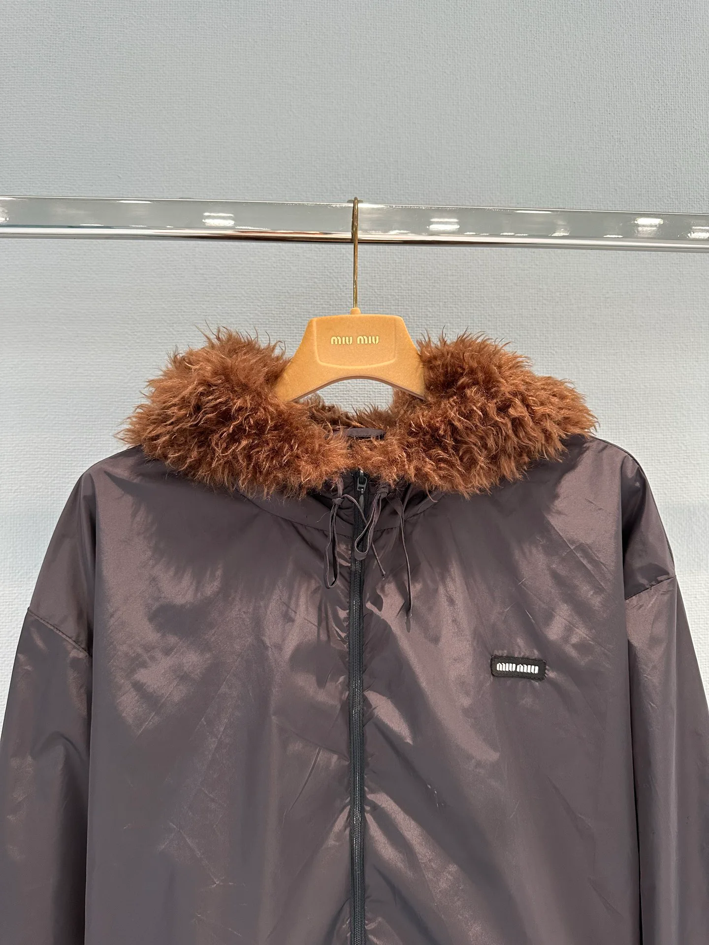 Куртки И Пуховики Женские Miu Miu 18114614