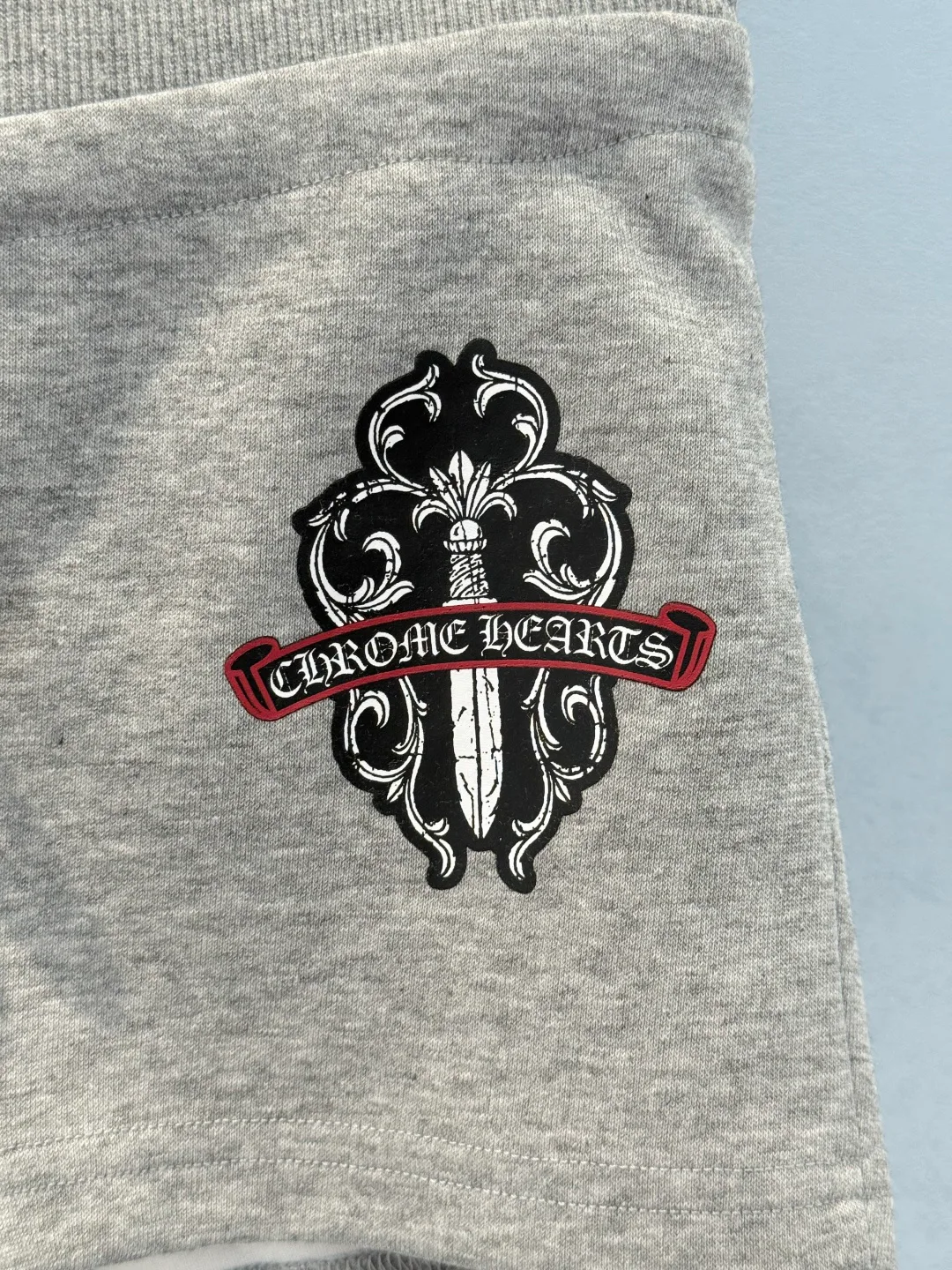 Шорты Женские Chrome Hearts 17602311