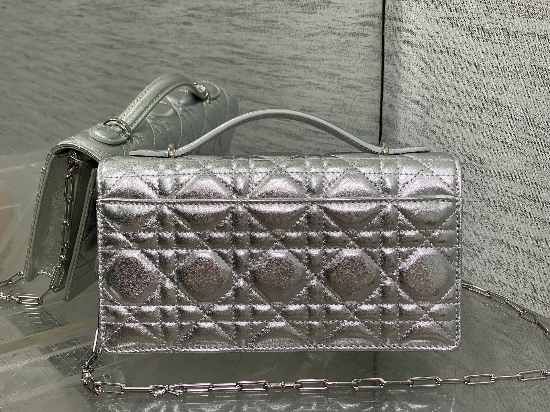Клатчи Женские Christian Dior 17320718