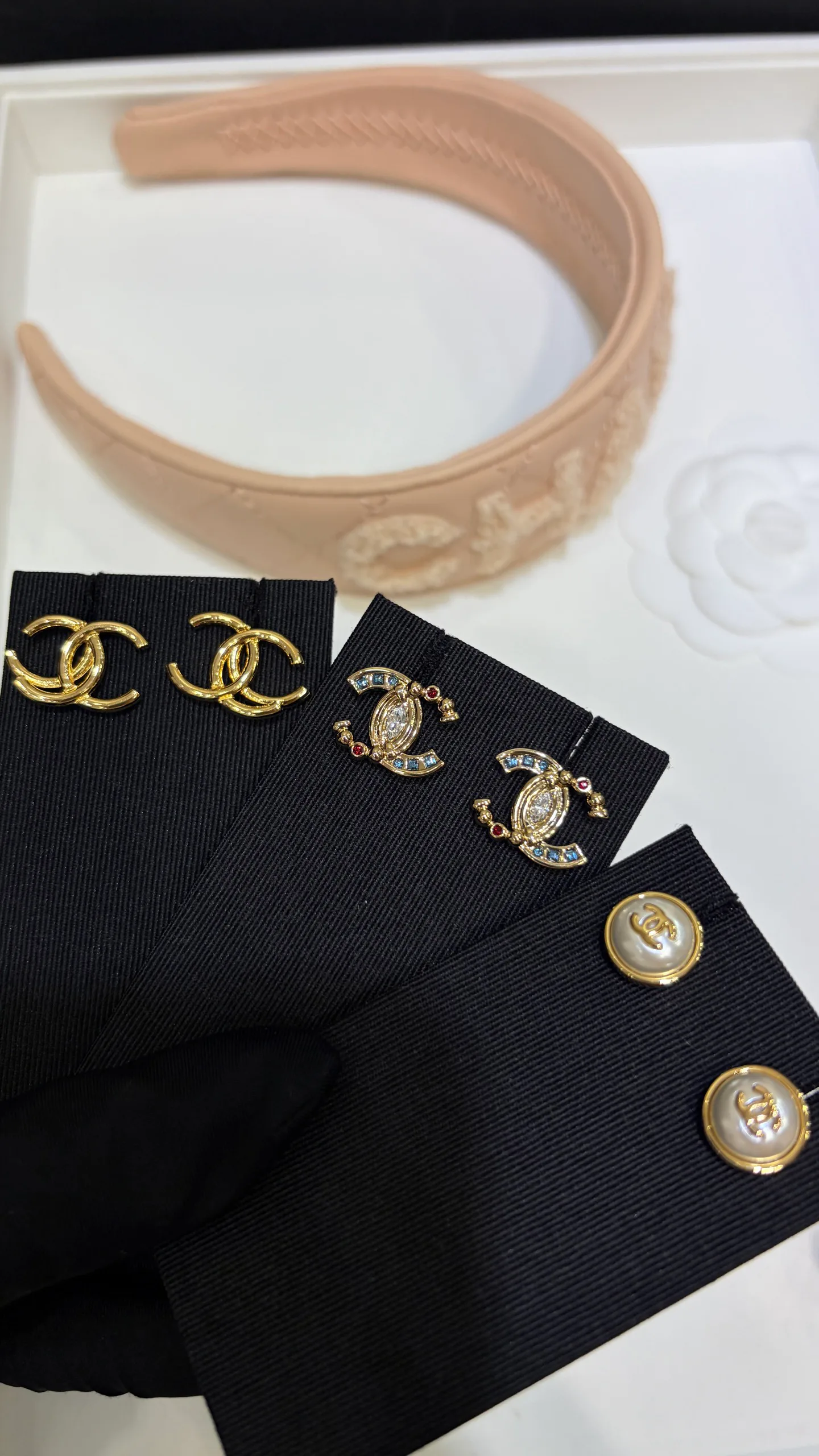 Бижутерия Chanel 17642855