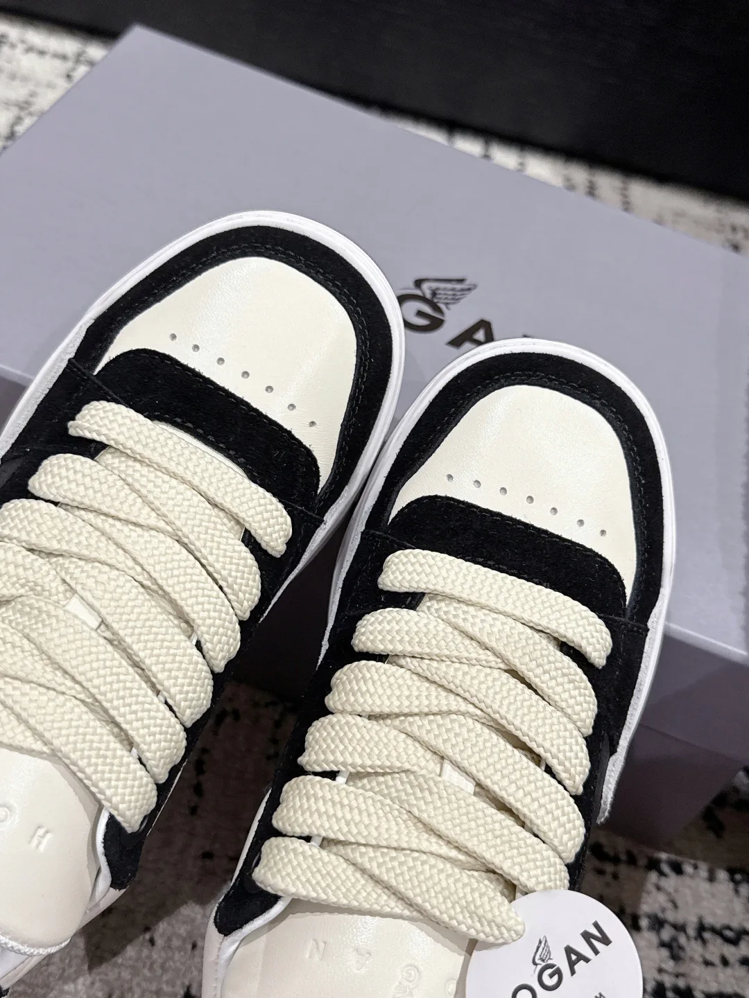 Кроссовки Женские Hogan 10943