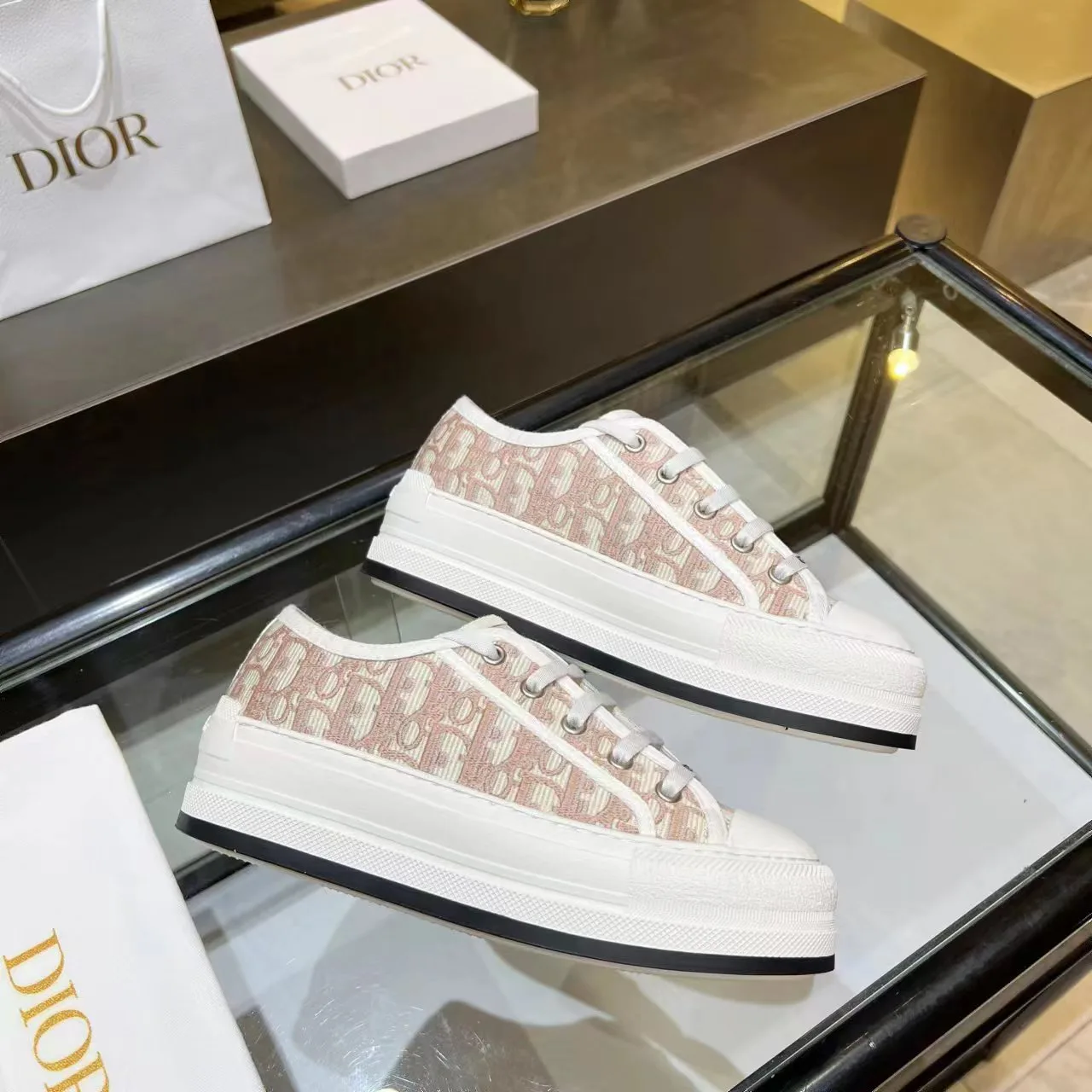 Кроссовки Женские Christian Dior 11463096