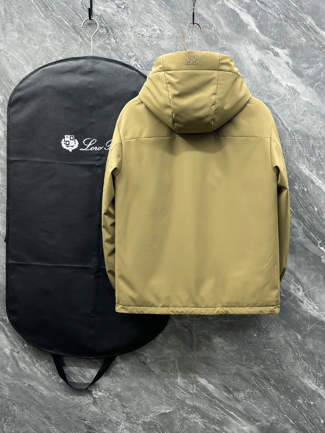 Куртки И Пуховики Женские Loro Piana 1392985