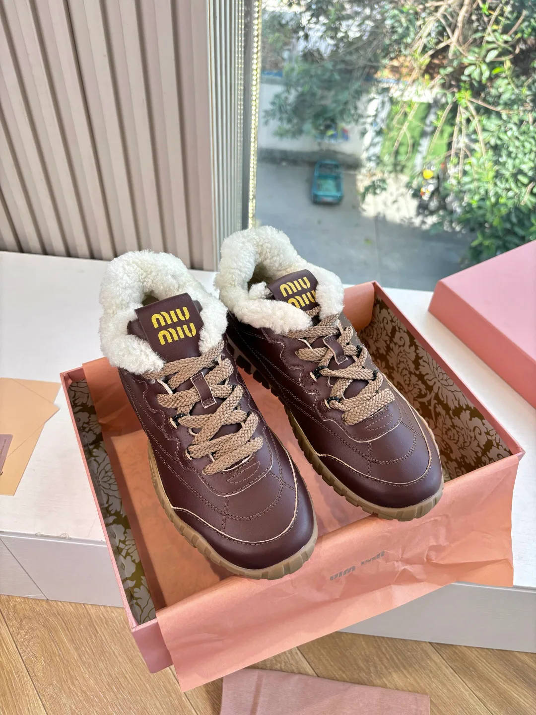 Кроссовки Женские Miu Miu 352073