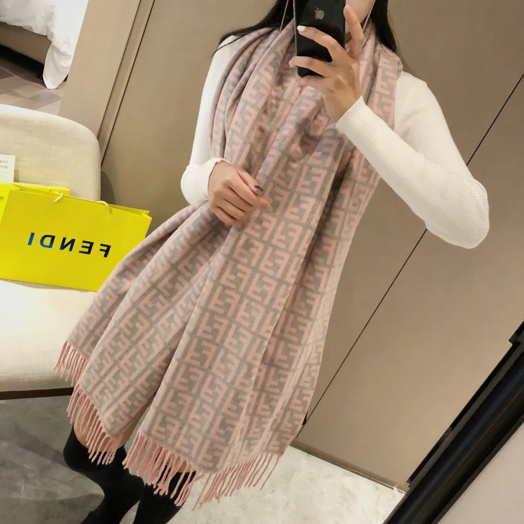 Шарфы Fendi 1242363