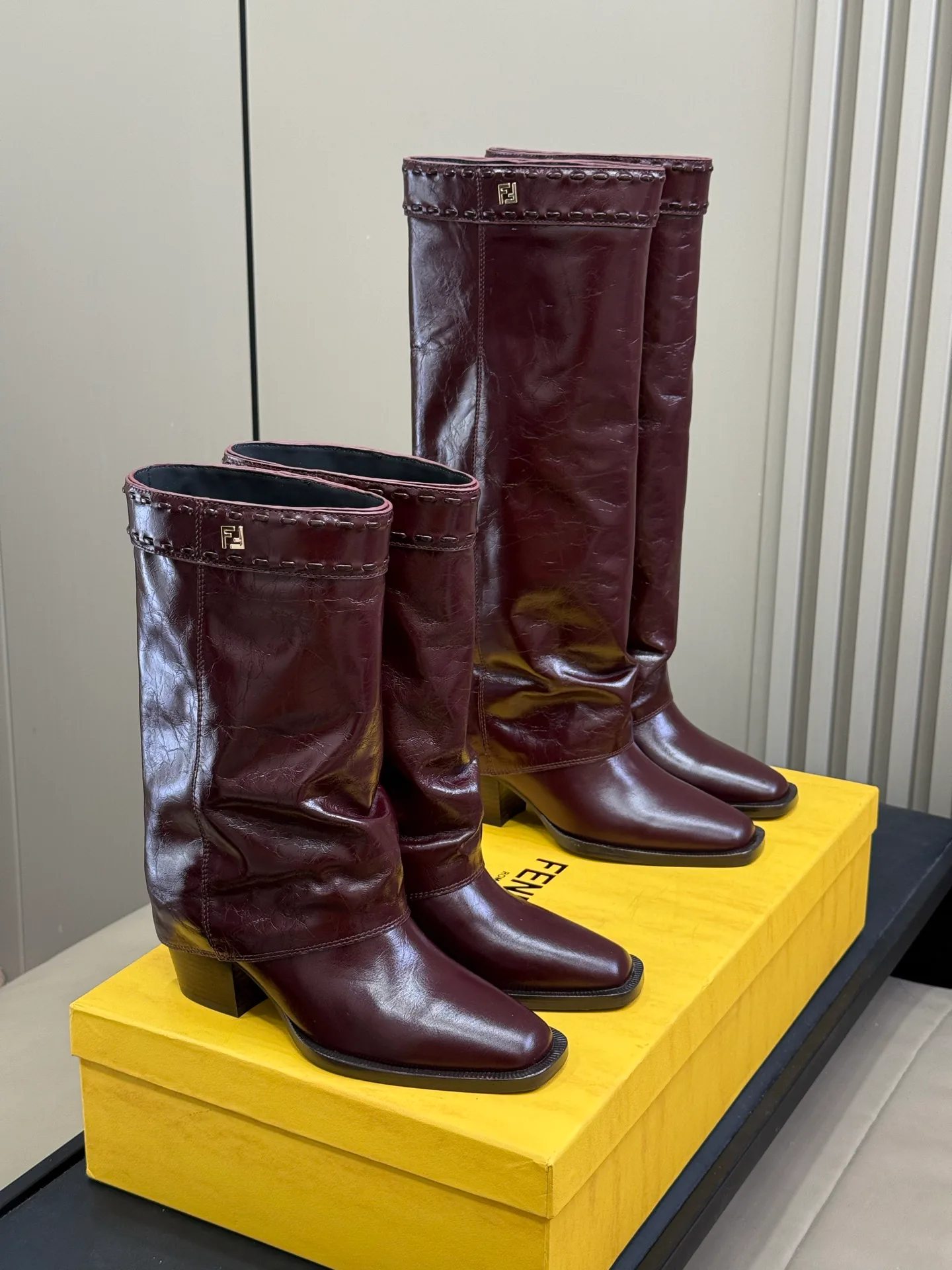 Сапоги Женские Fendi 257090