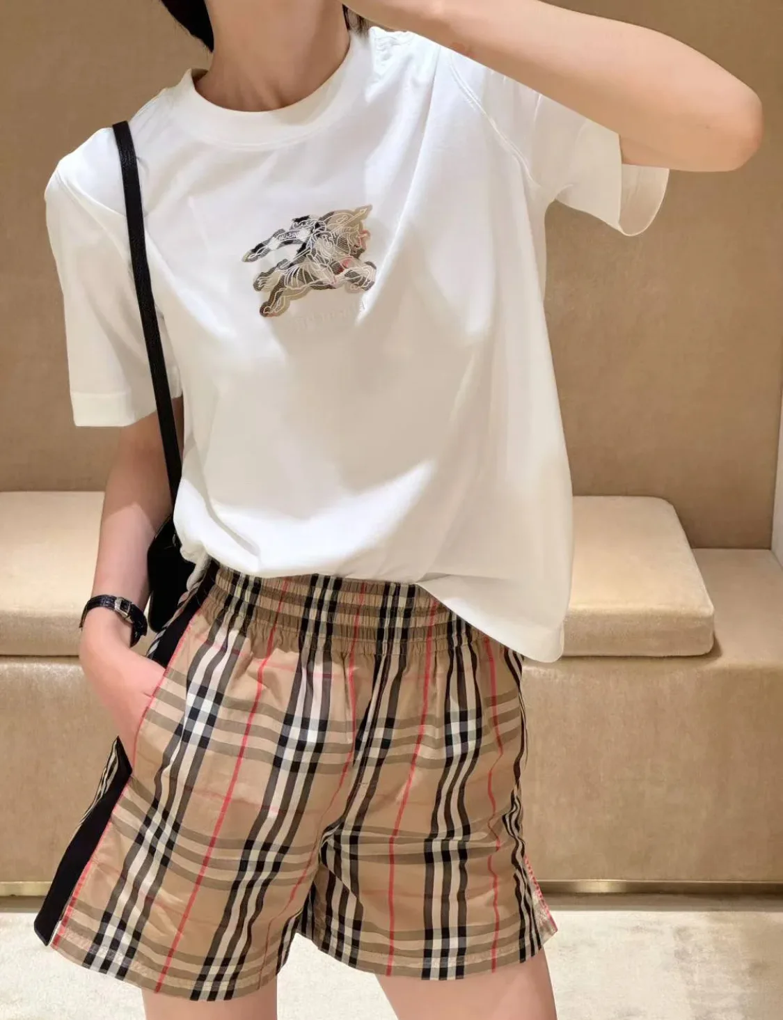 Футболки Женские Burberry 11413231