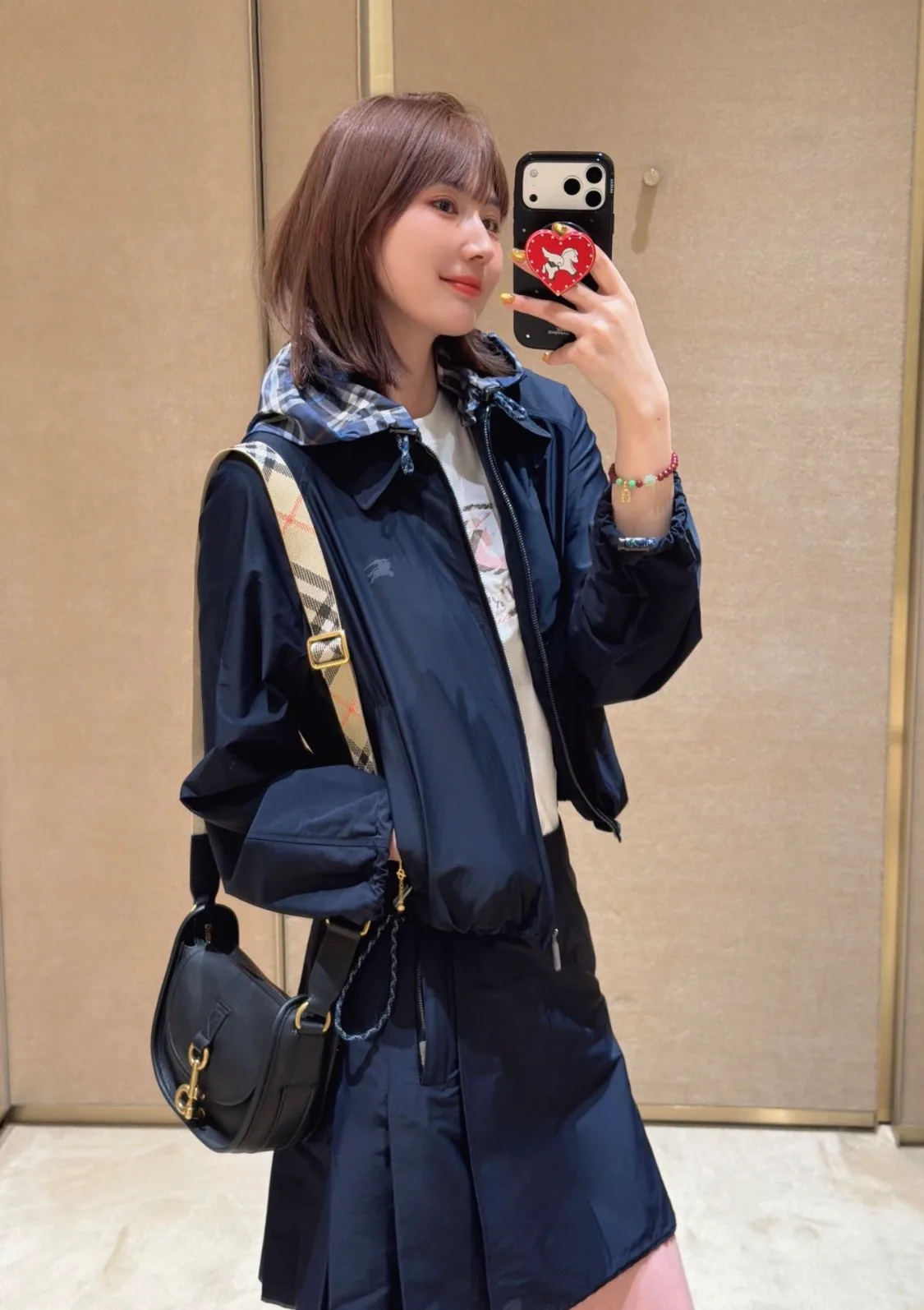Куртки И Пуховики Женские Burberry 11358100
