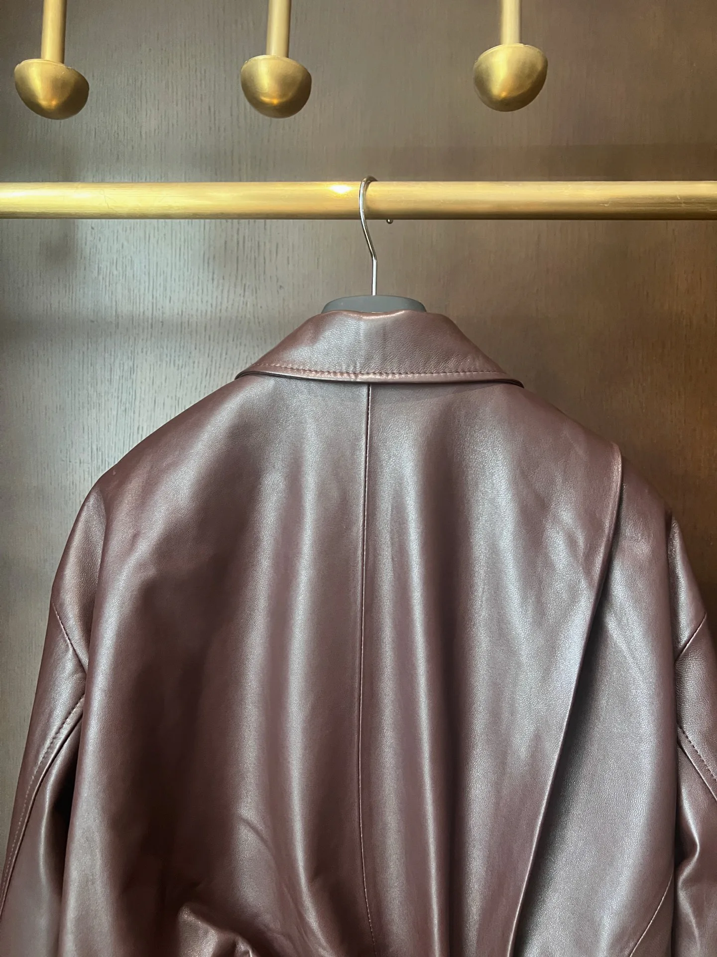 Кожаные Куртки И Дублёнки Женские Loewe 9101802