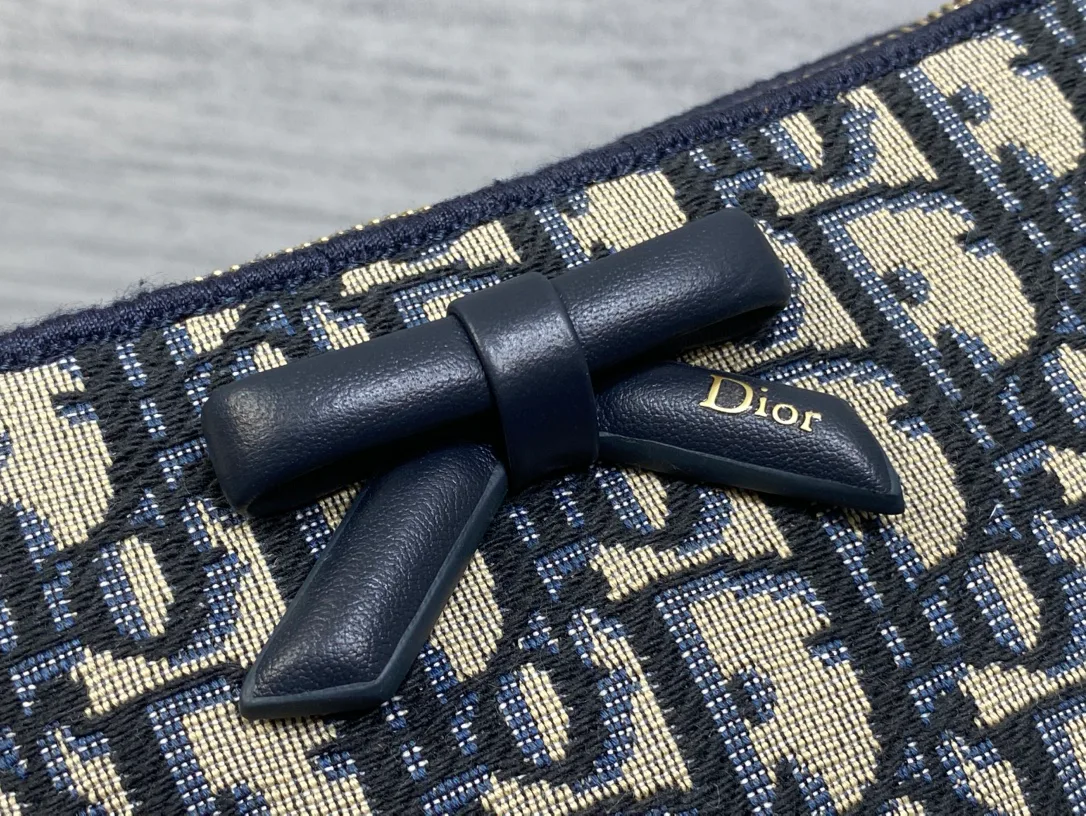 Классические Сумки Женские Christian Dior 13349539