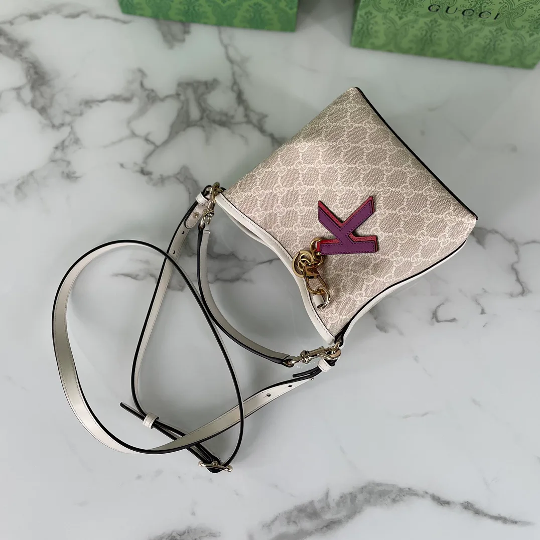 Классические Сумки Женские Gucci 11562670